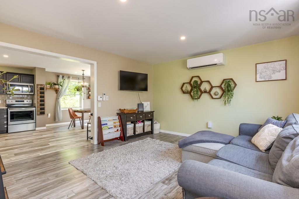 1631 Beaver Bank Road, Beaver Bank, NS (MLS 202522589)