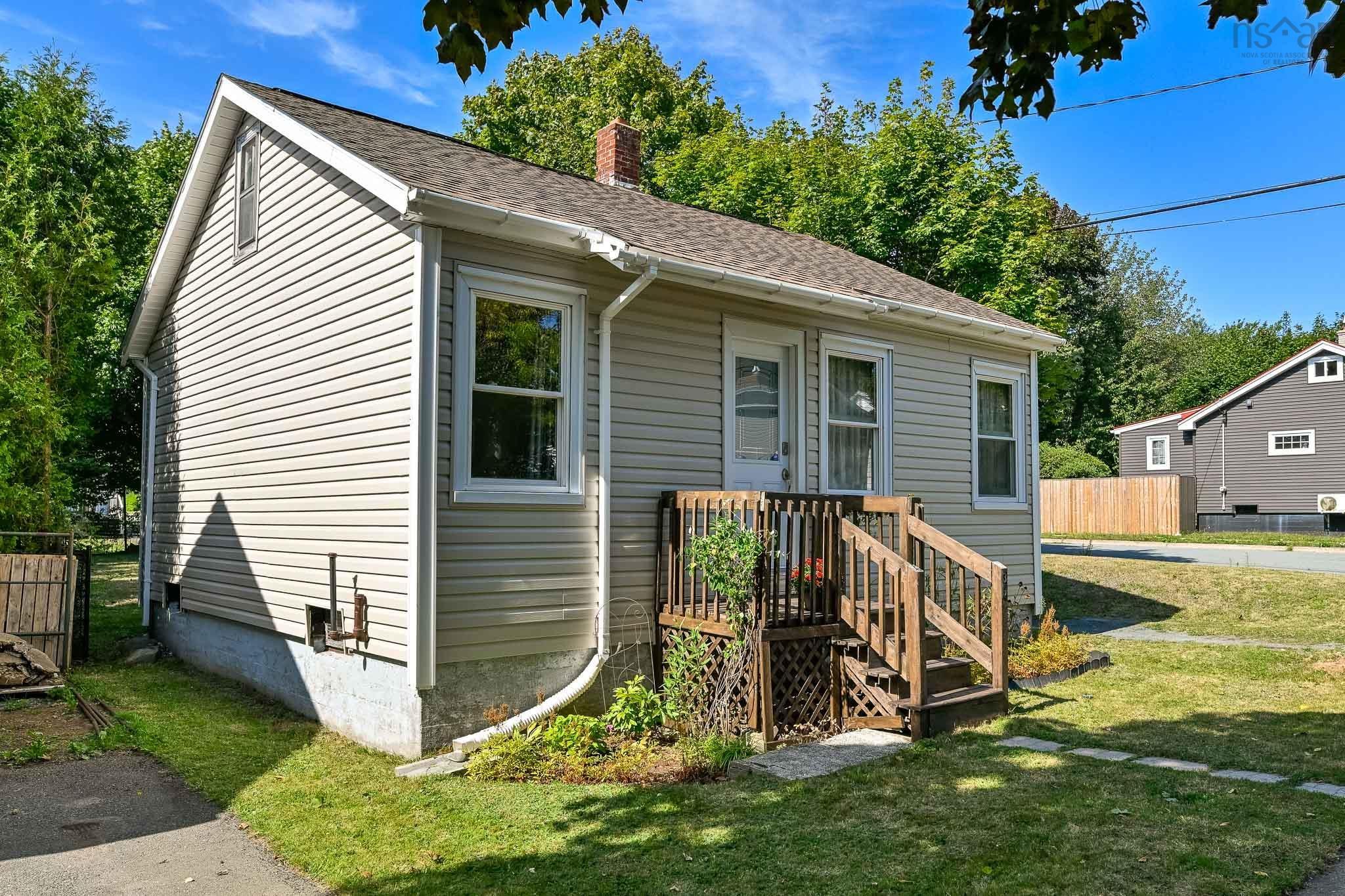 39 Russell Street, Dartmouth, NS (MLS® 202522606)