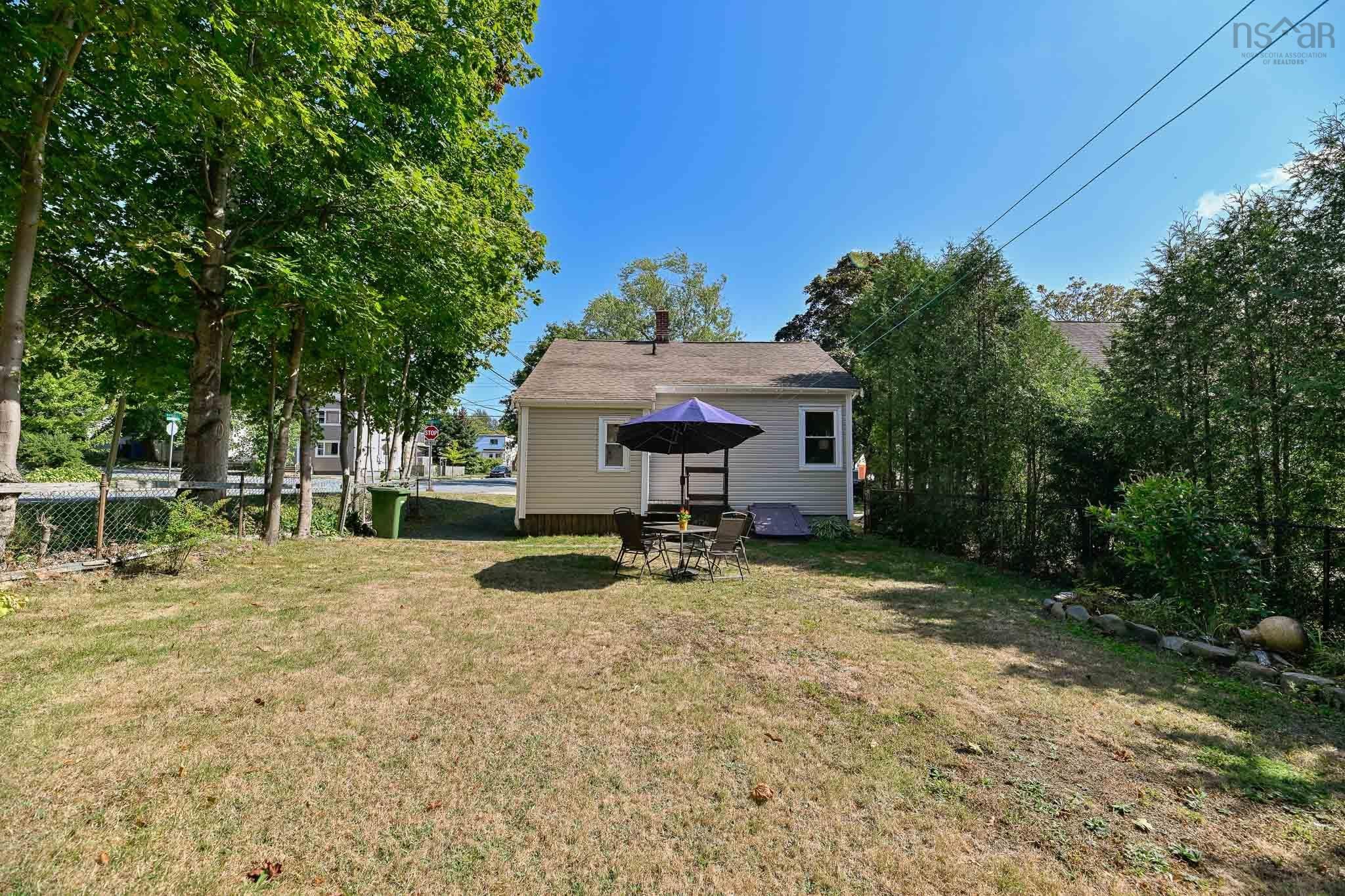 39 Russell Street, Dartmouth, NS (MLS 202522606)