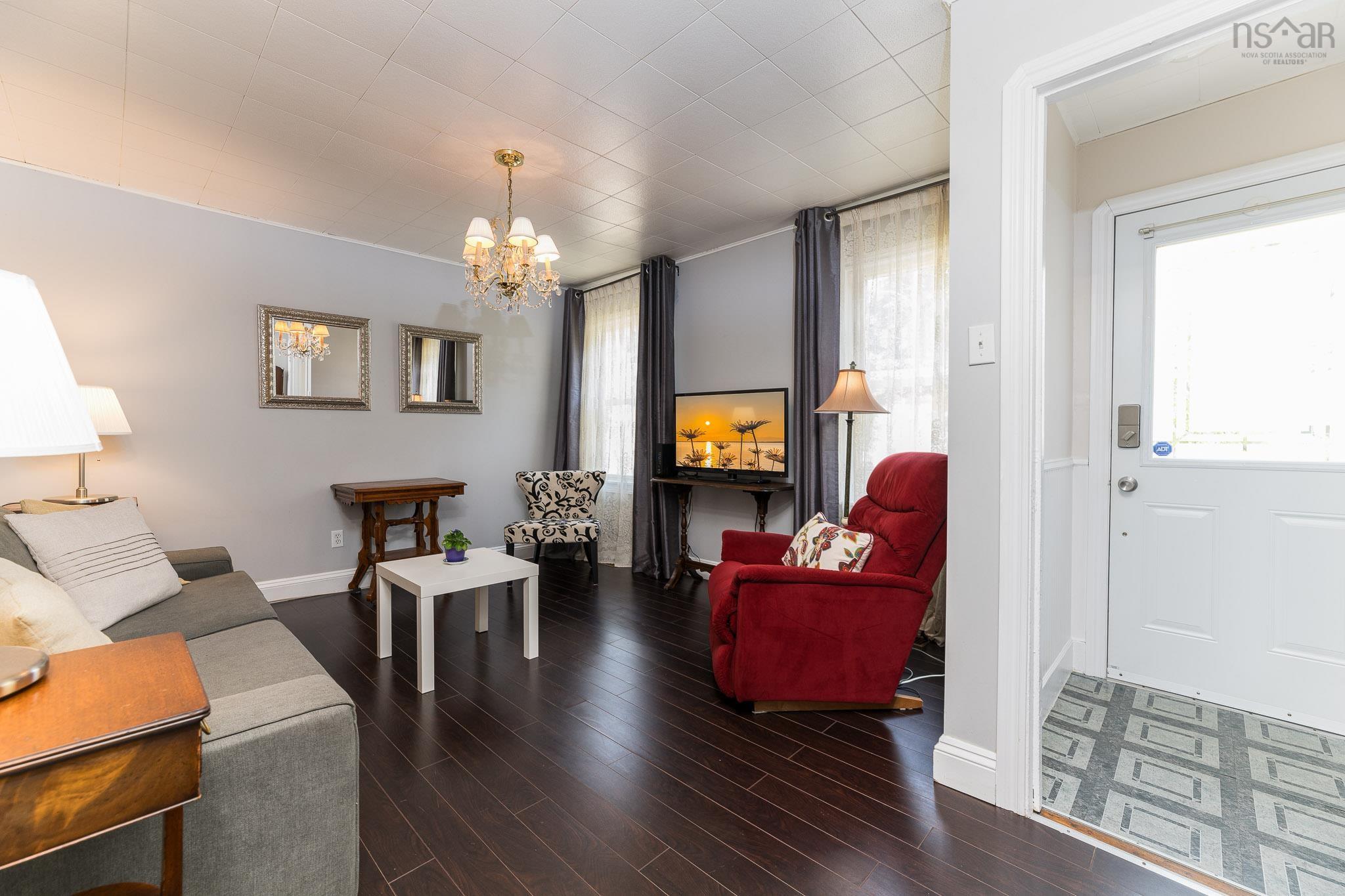 39 Russell Street, Dartmouth, NS (MLS 202522606)