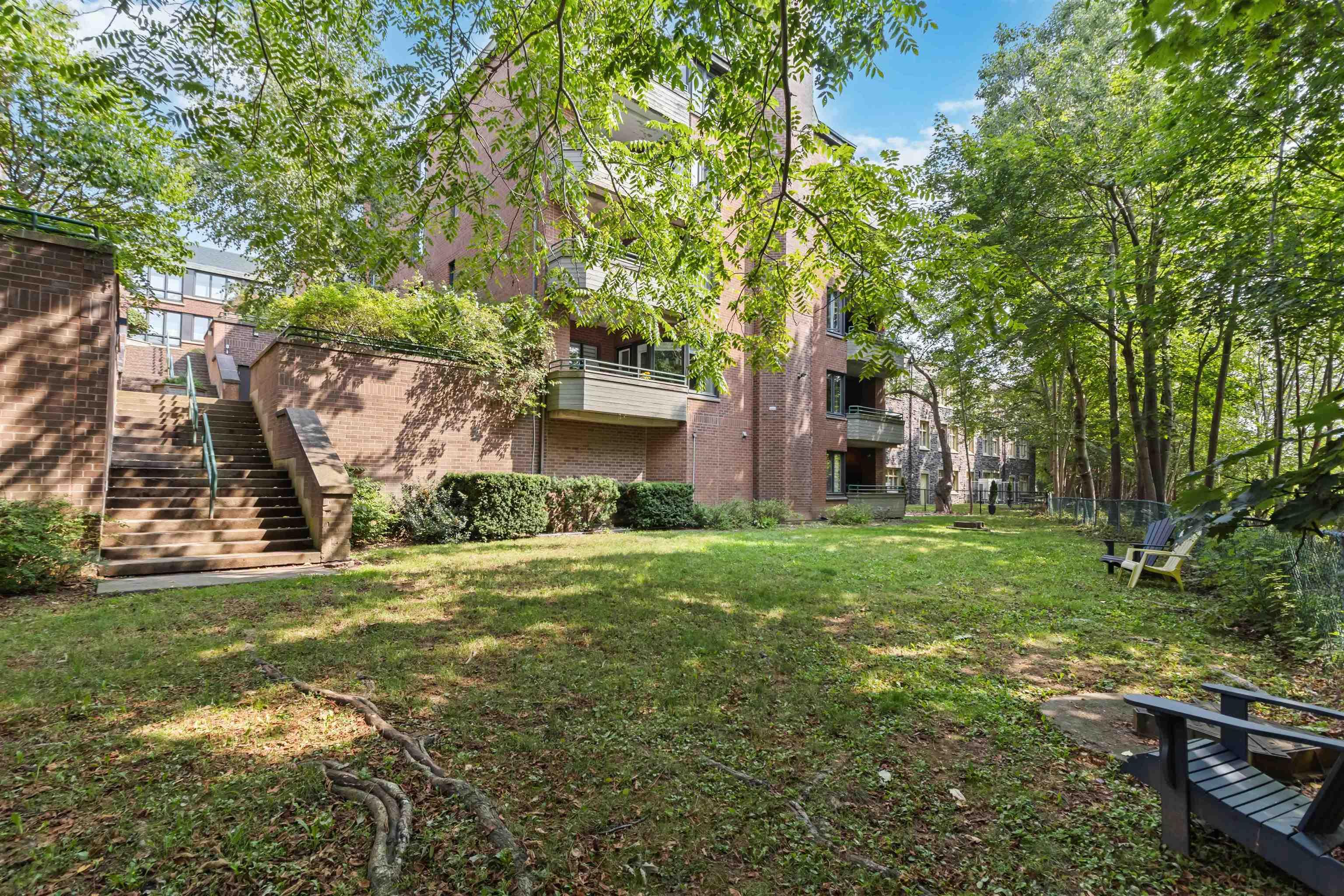 305 1350 Oxford Street, Halifax, NS (MLS 202522625)