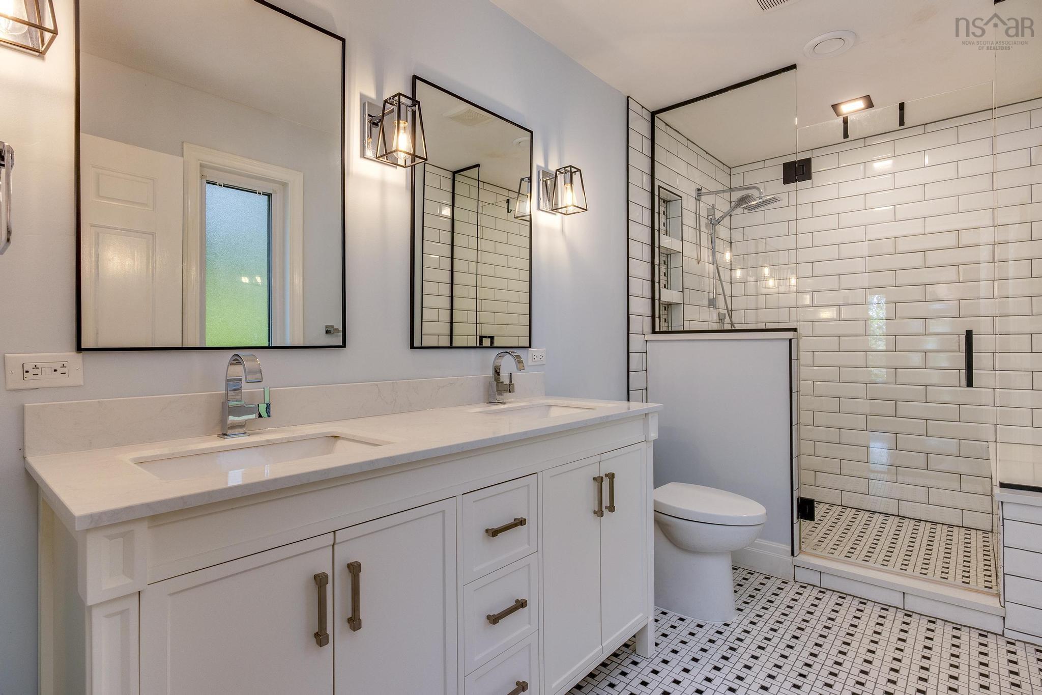 12 Saraguay Place, Halifax, NS (MLS 202522740)