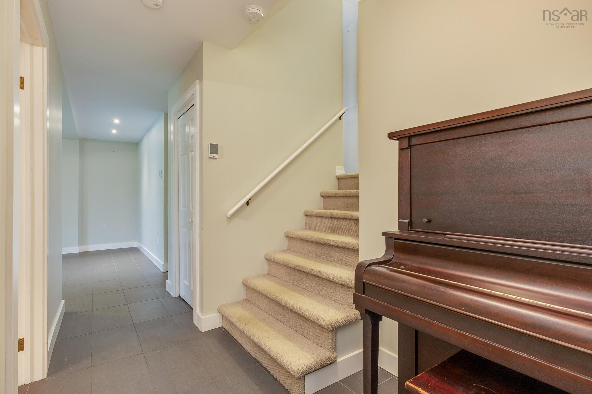 12 Saraguay Place, Halifax, NS (MLS 202522740)