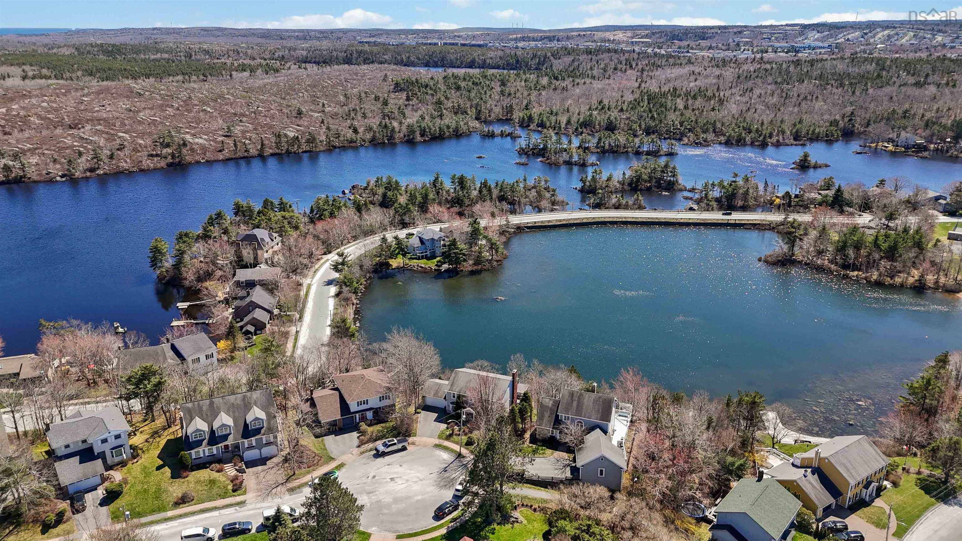 12 Saraguay Place, Halifax, NS (MLS 202522740)