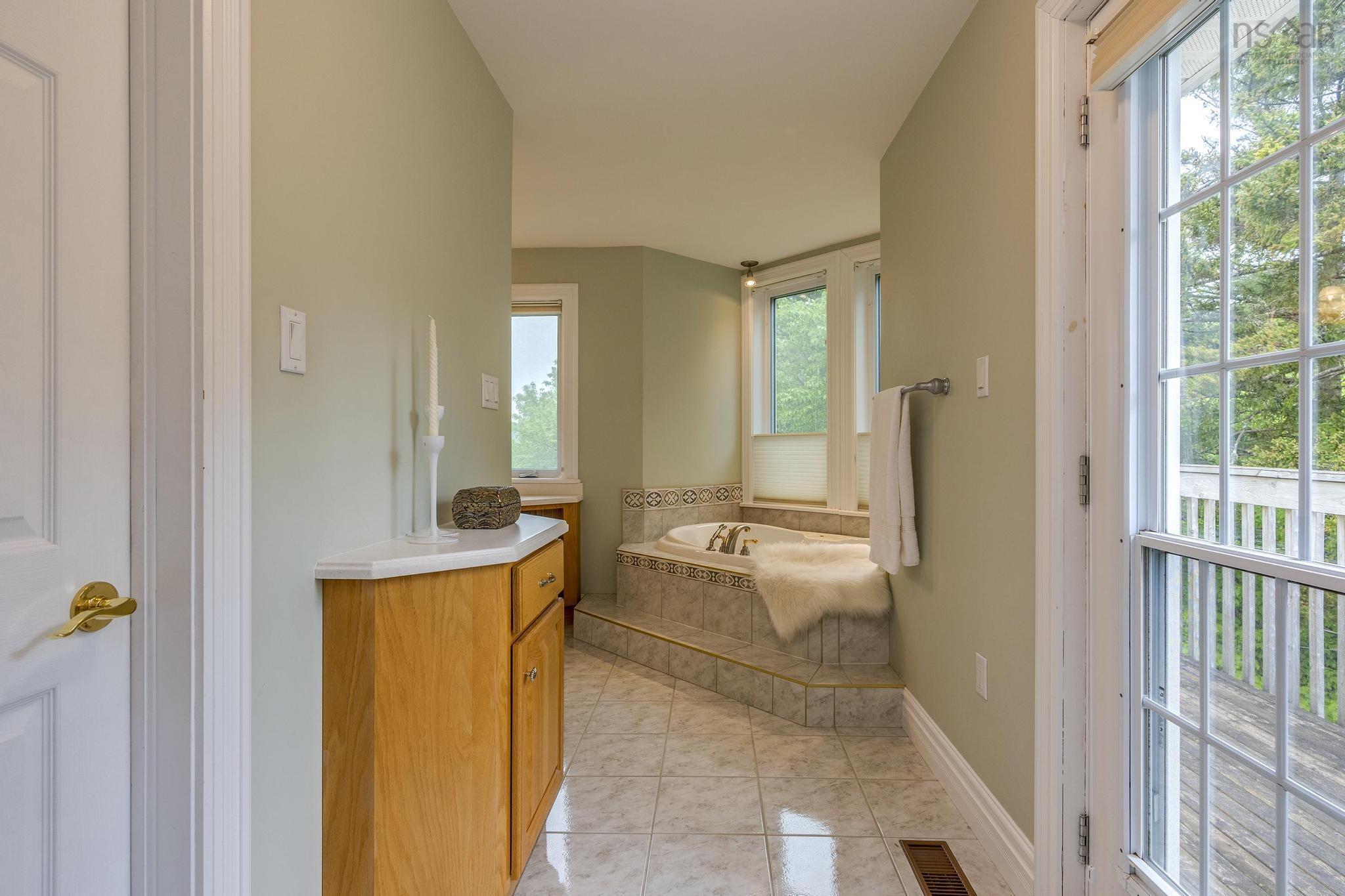 21 Long Lake Drive, Hammonds Plains, NS (MLS 202522747)