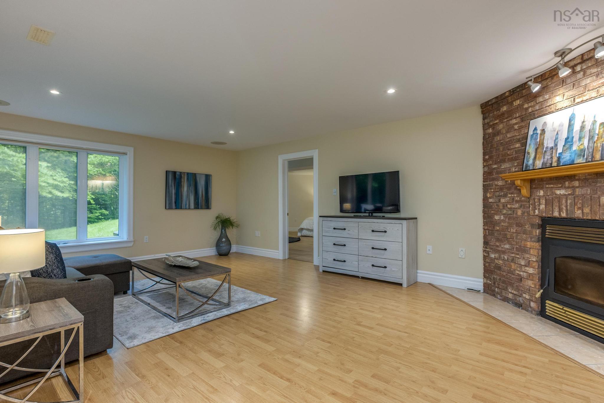 21 Long Lake Drive, Hammonds Plains, NS (MLS 202522747)