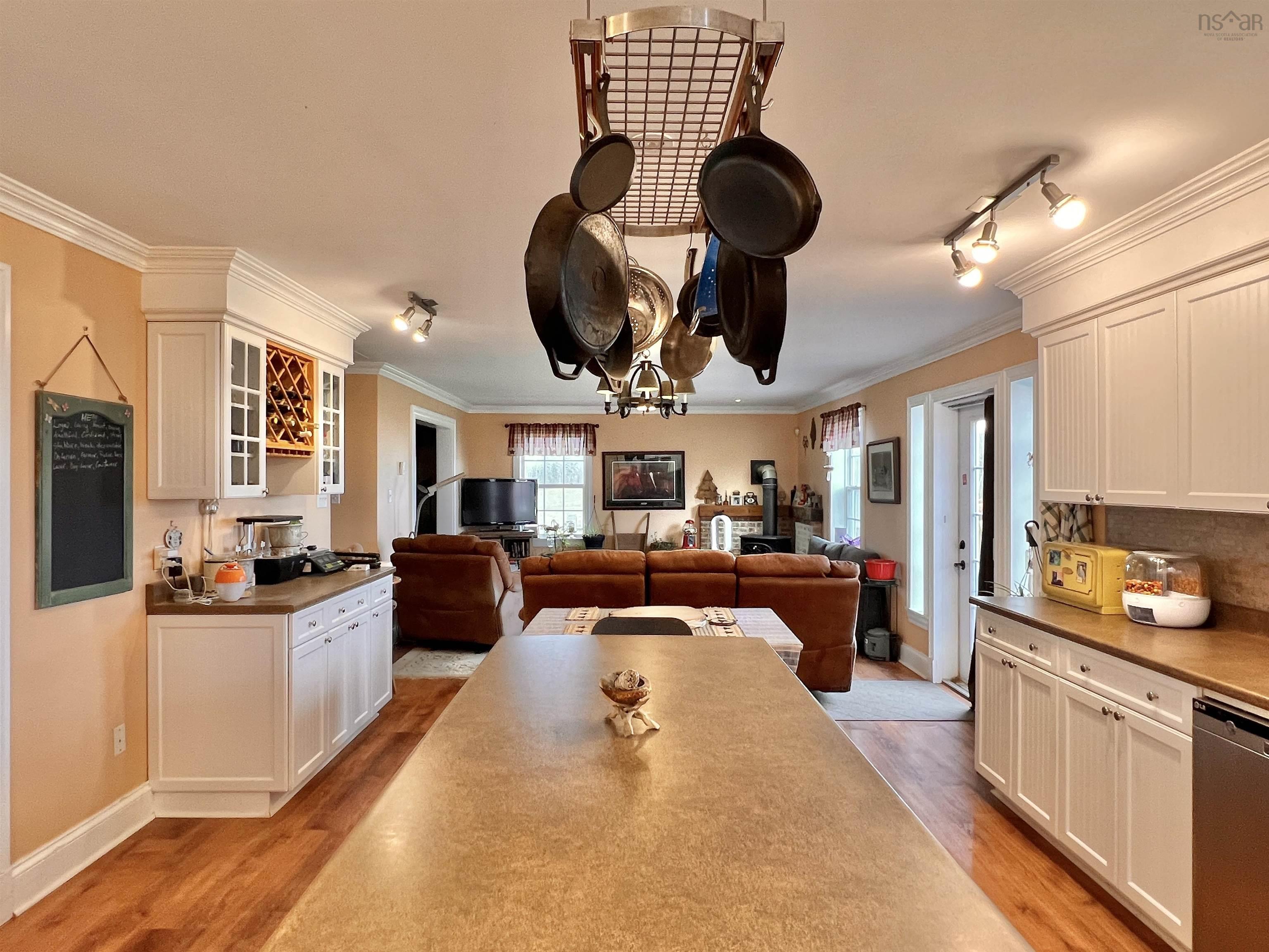 $1,450,000.00: 697 Belmont Road, Belmont