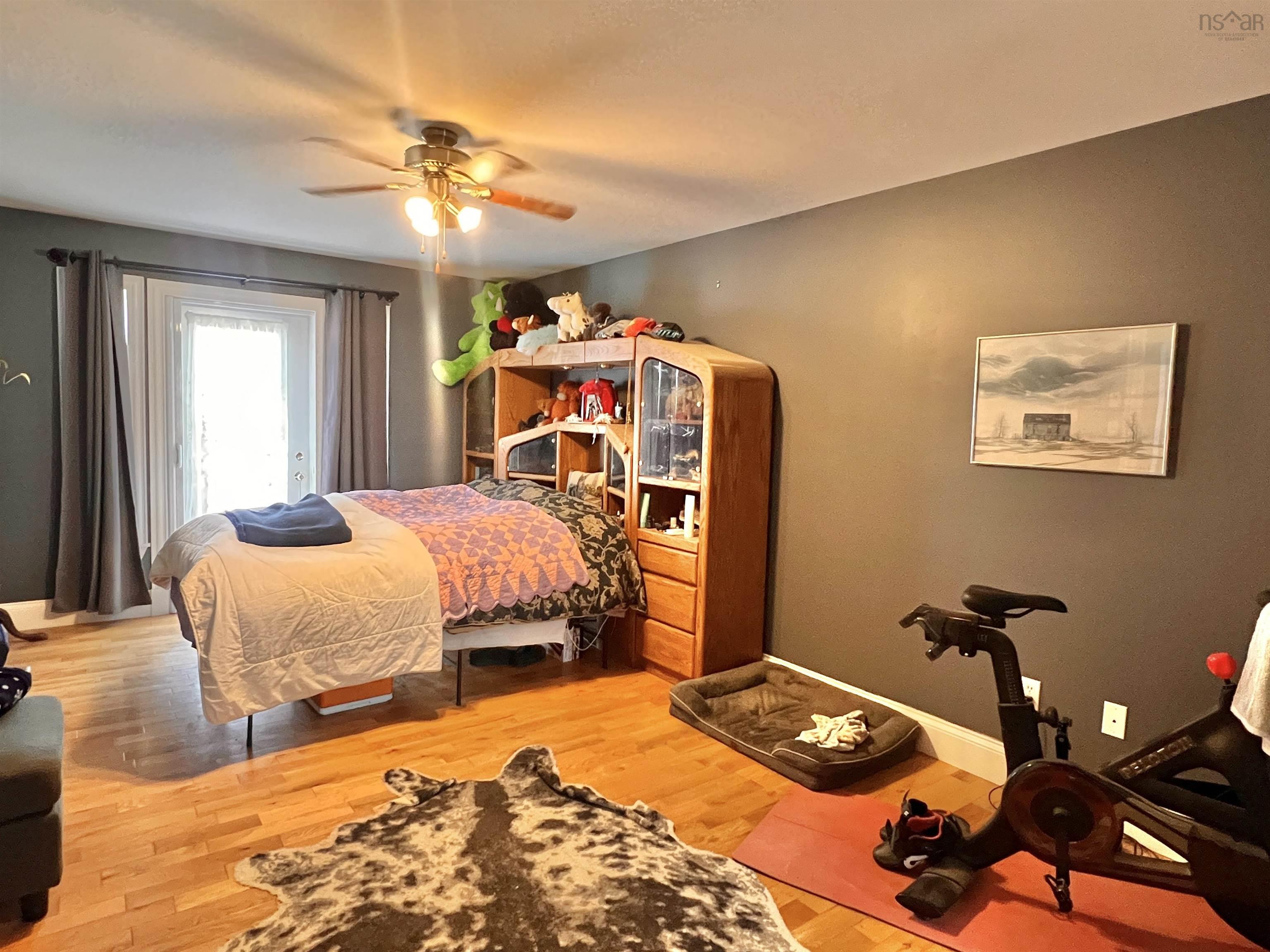 $1,450,000.00: 697 Belmont Road, Belmont