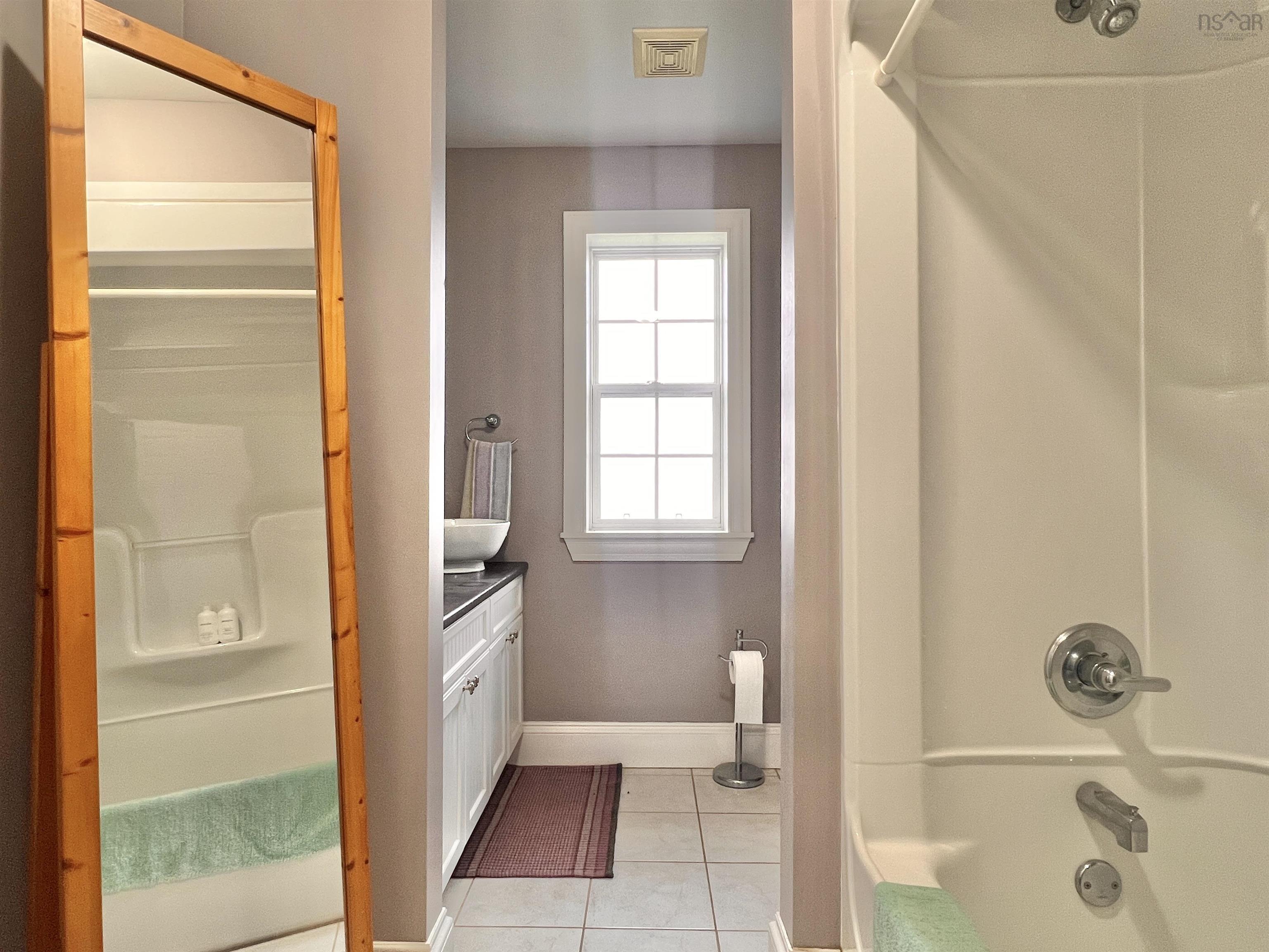 $1,450,000.00: 697 Belmont Road, Belmont