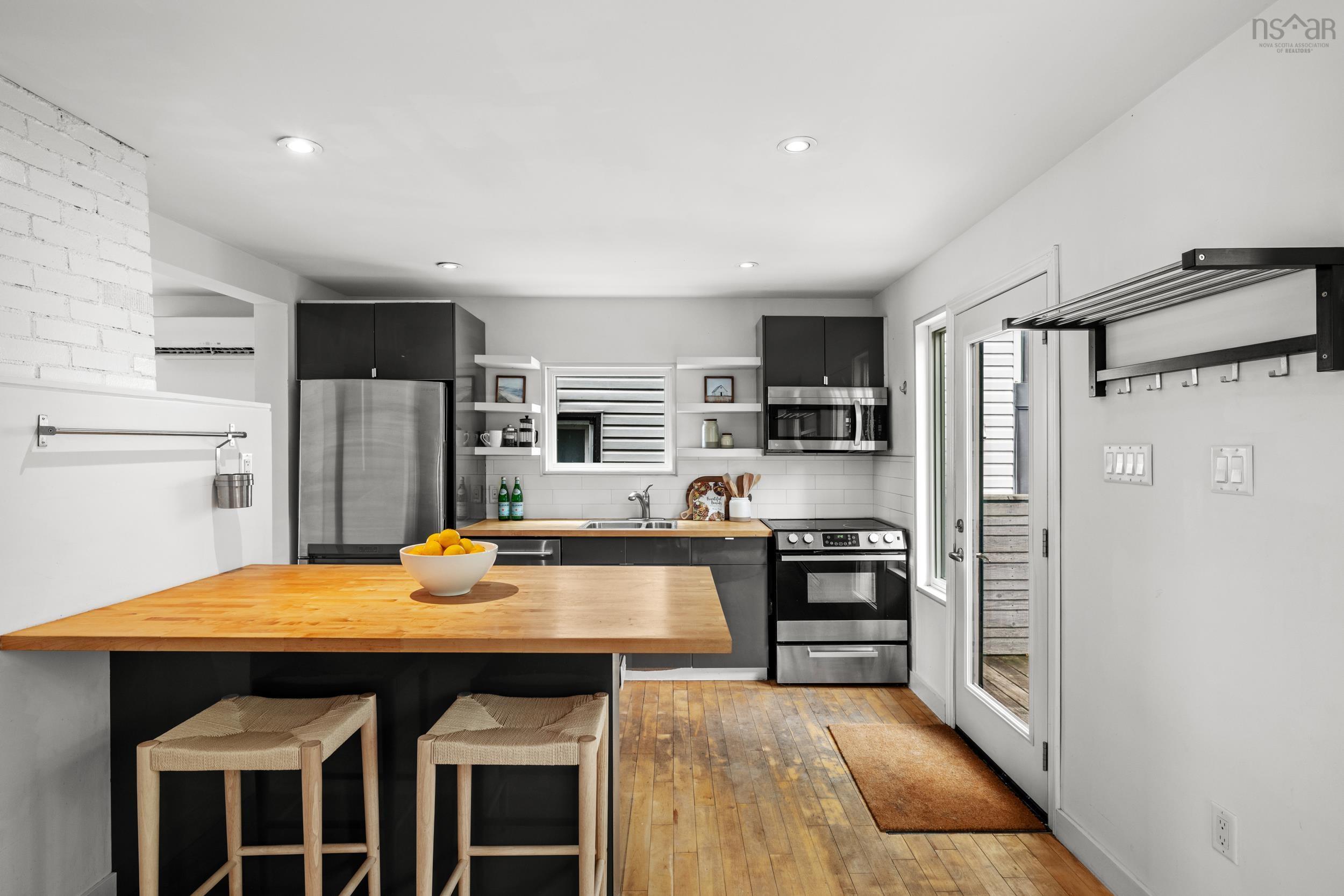 6168 6170 North Street, Halifax Peninsula, NS (MLS 202522772)