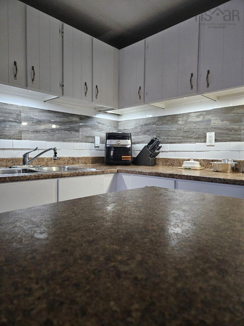 1410 Duck Pond Drive, Beaver Bank, NS (MLS 202522774)