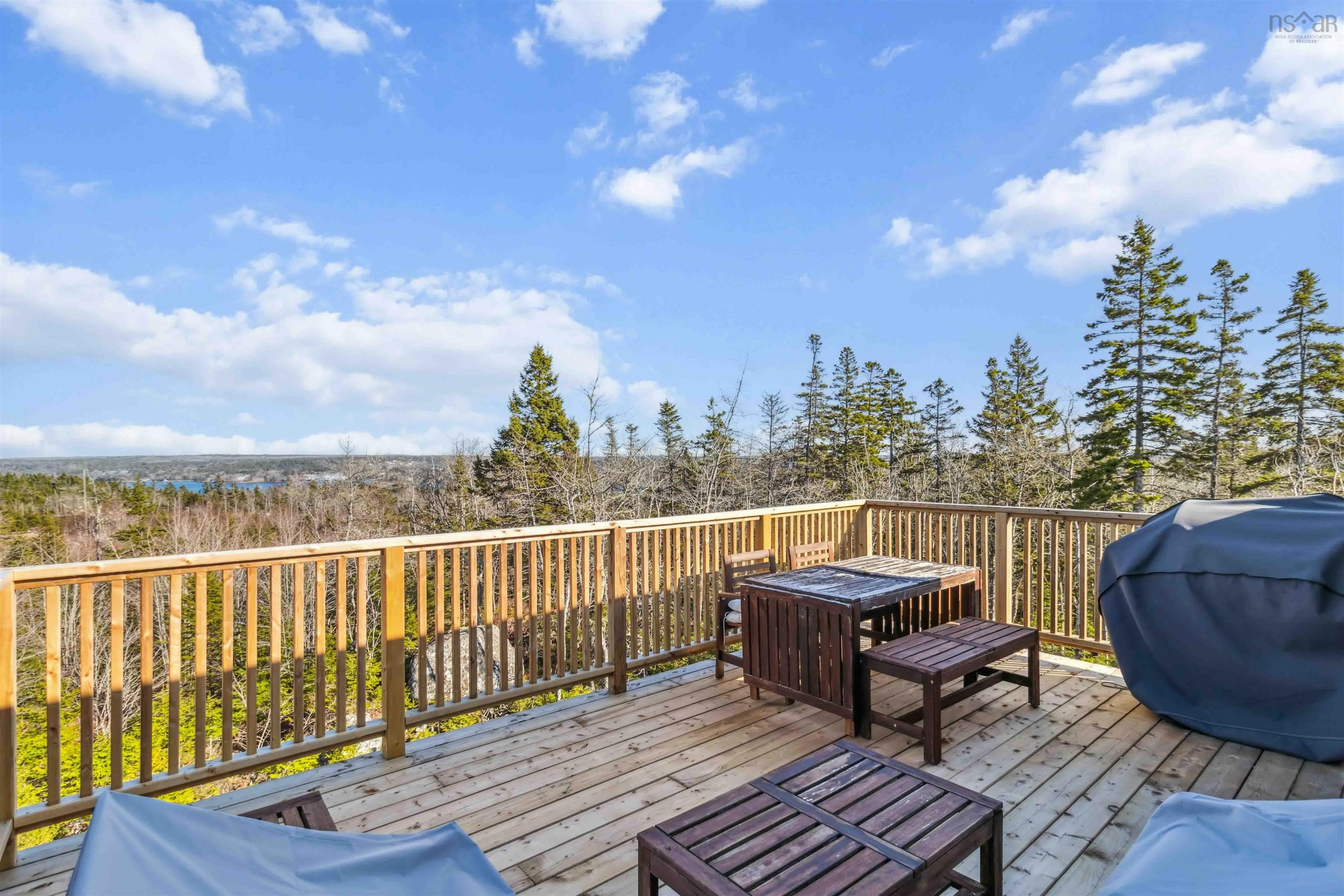 35 Maggies Landing, Boutiliers Point, NS (MLS 202522779)