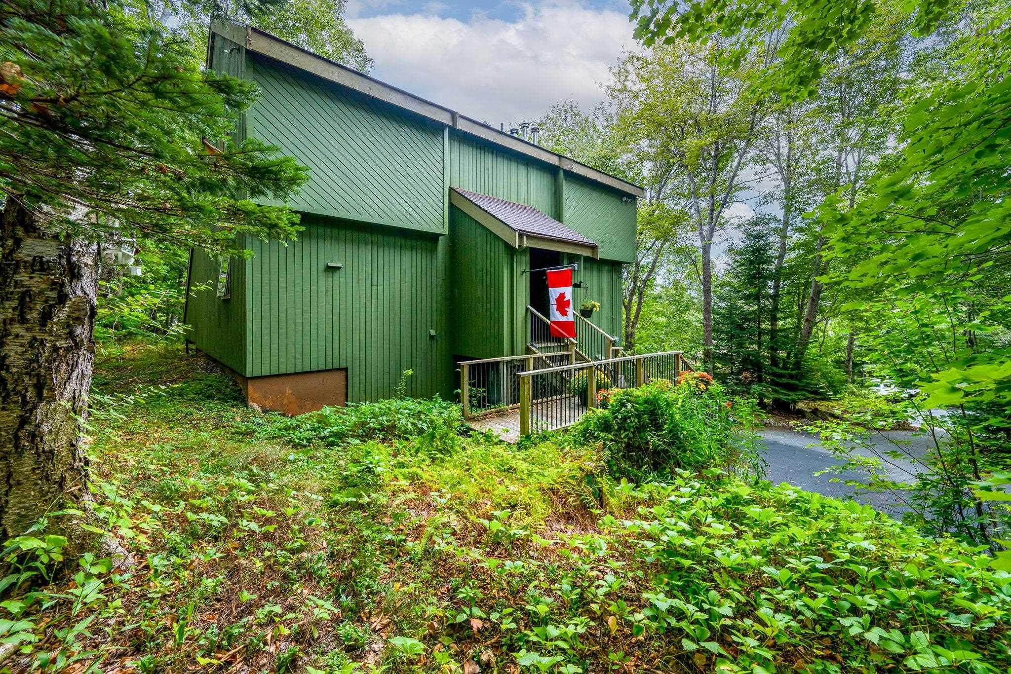 11 Brant Street, Hubley, NS (MLS® 202522864)