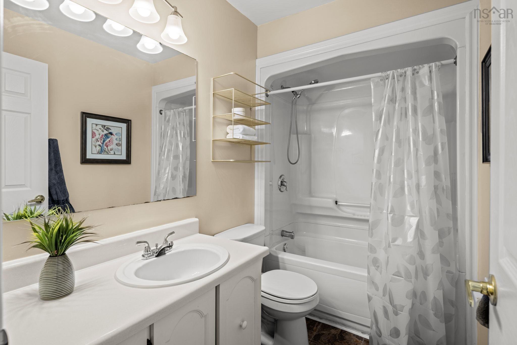 43 Westridge Drive, Halifax, NS (MLS 202522882)