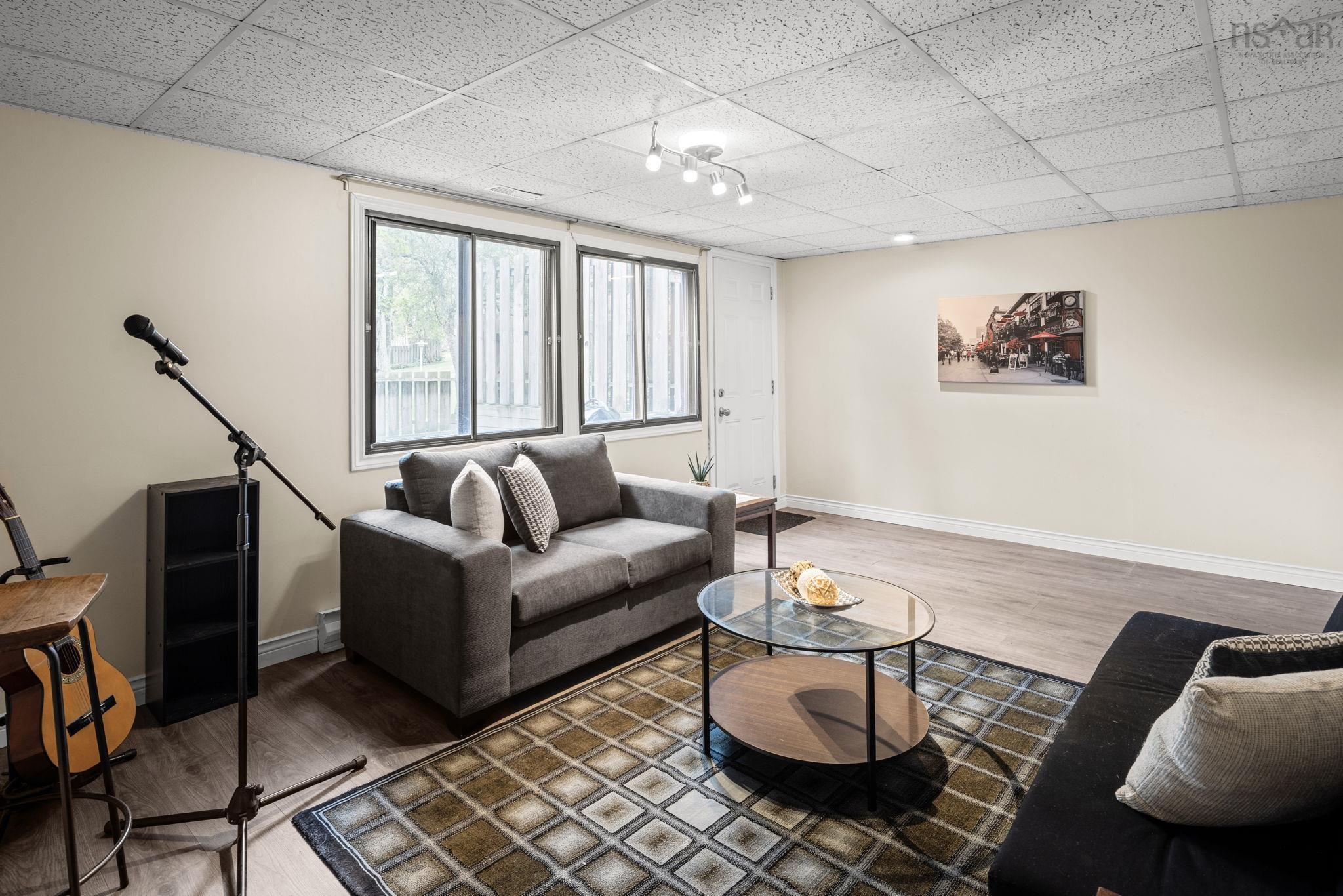 43 Westridge Drive, Halifax, NS (MLS 202522882)