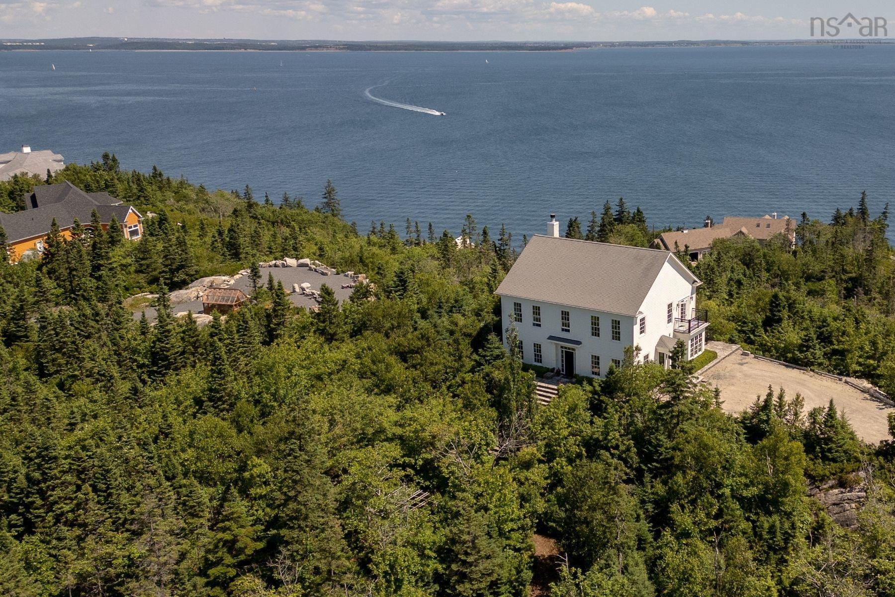 10 & 21 Shipping Lane, Halibut Bay, NS (MLS® 202522883)