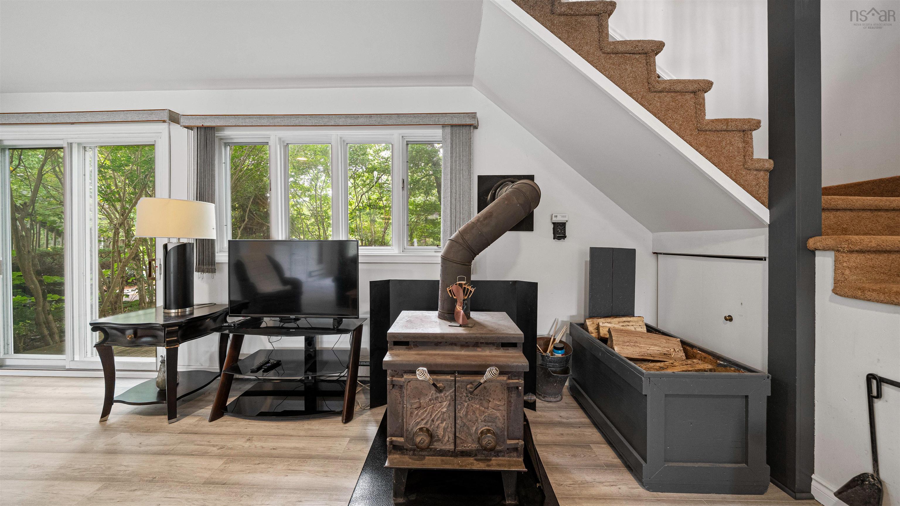 2571 St. Margaret's Bay Road, Timberlea, NS (MLS 202522901)