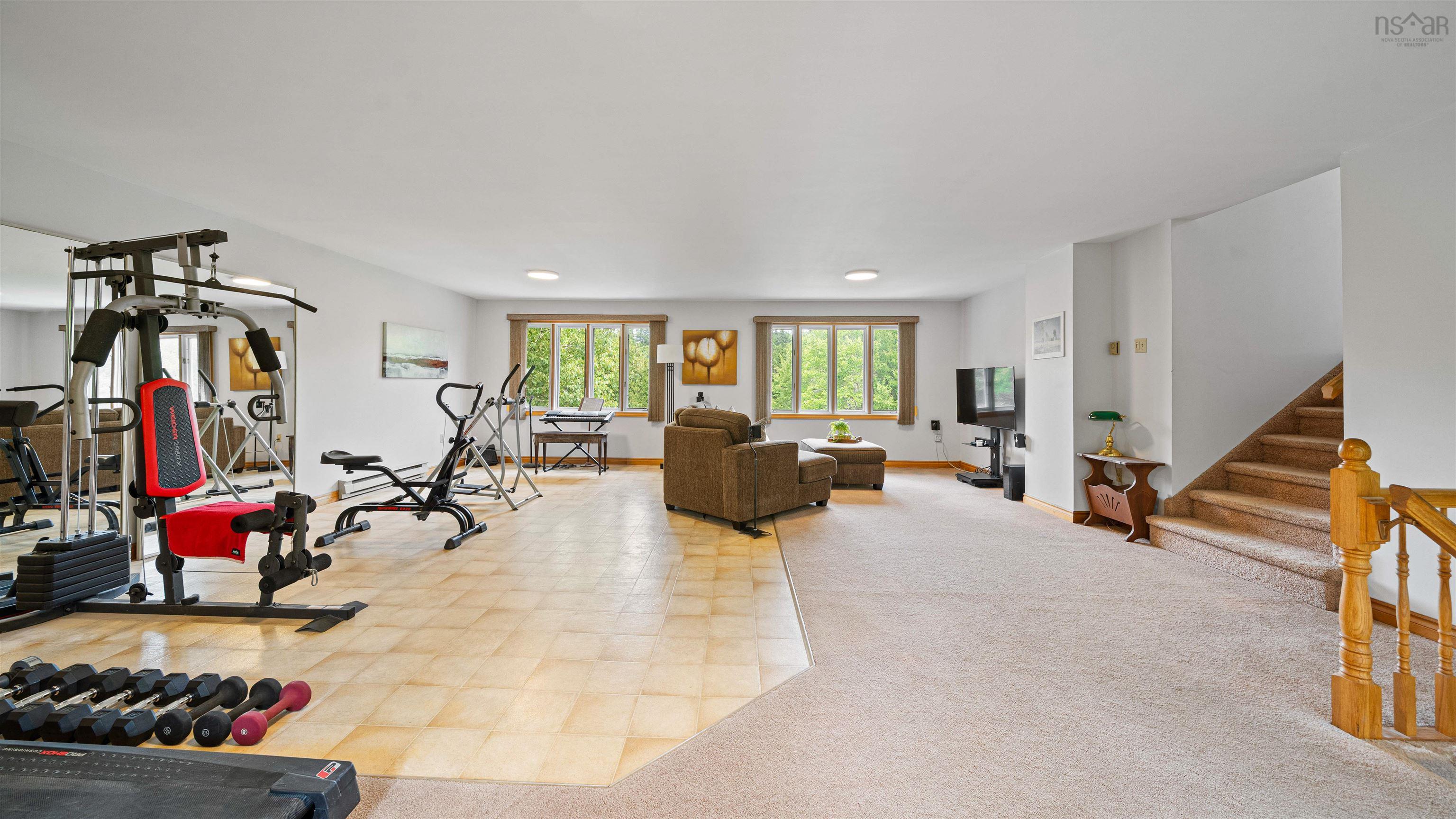 2571 St. Margaret's Bay Road, Timberlea, NS (MLS 202522901)