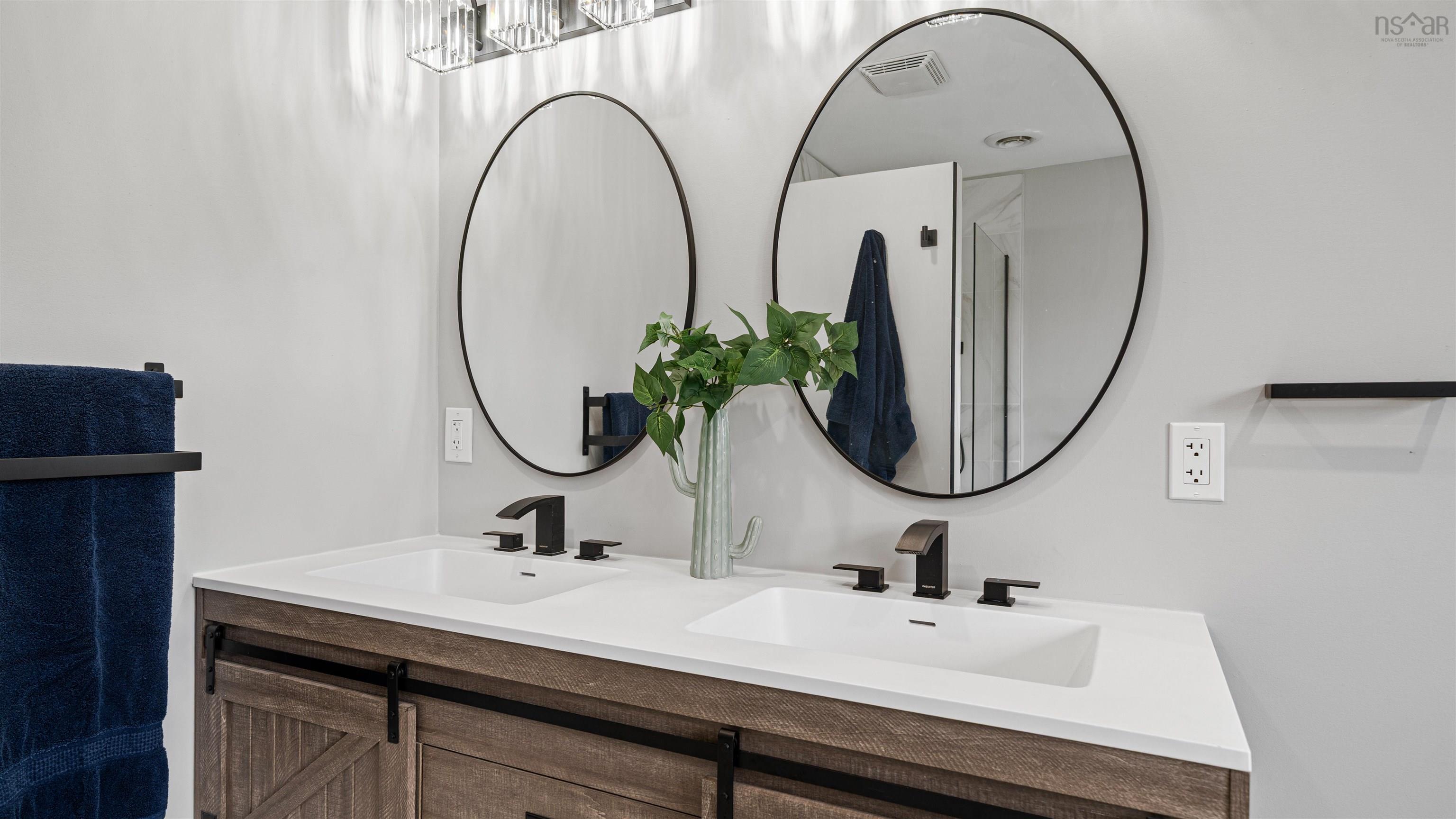 2571 St. Margaret's Bay Road, Timberlea, NS (MLS 202522901)