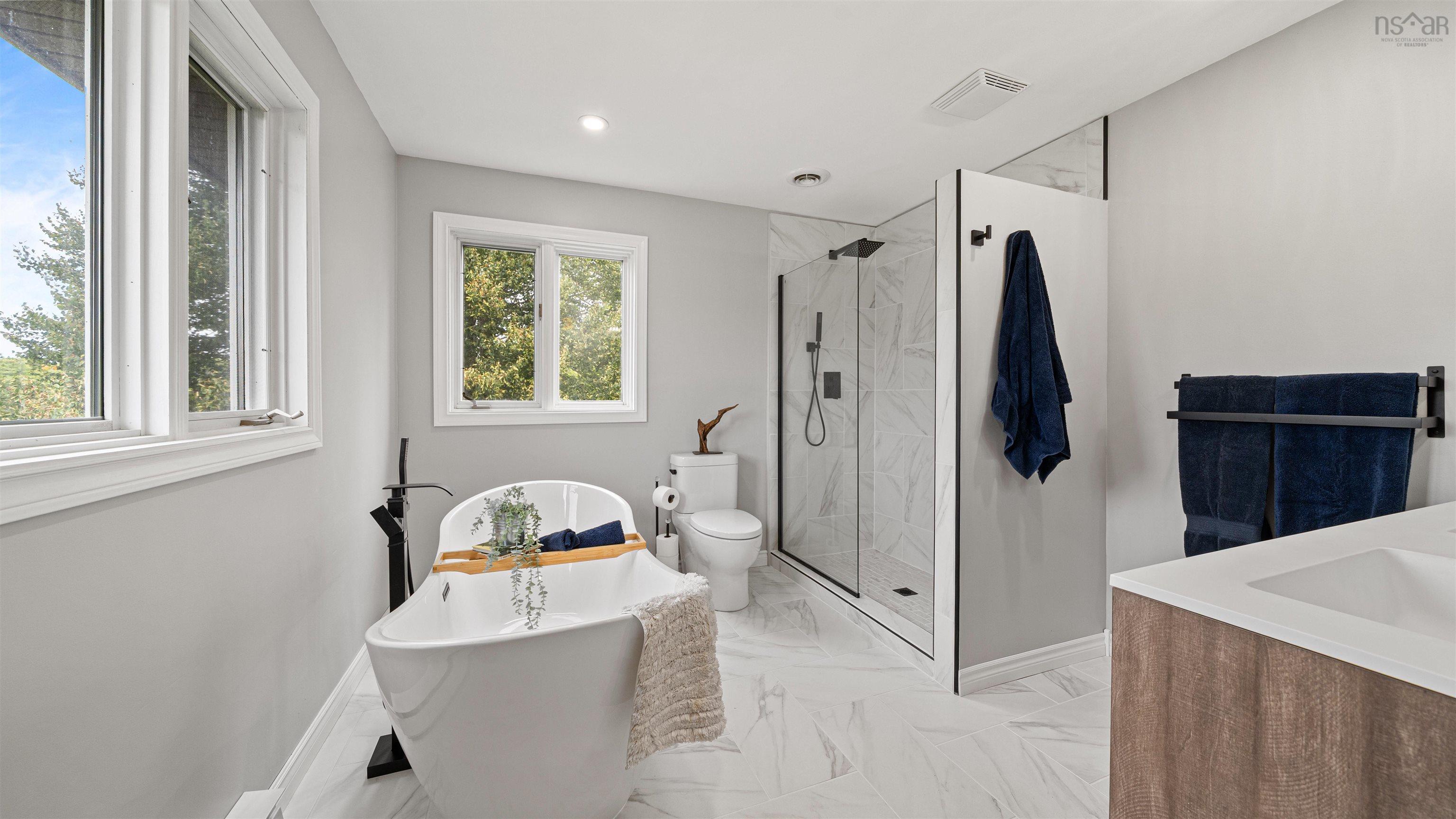 2571 St. Margaret's Bay Road, Timberlea, NS (MLS 202522901)