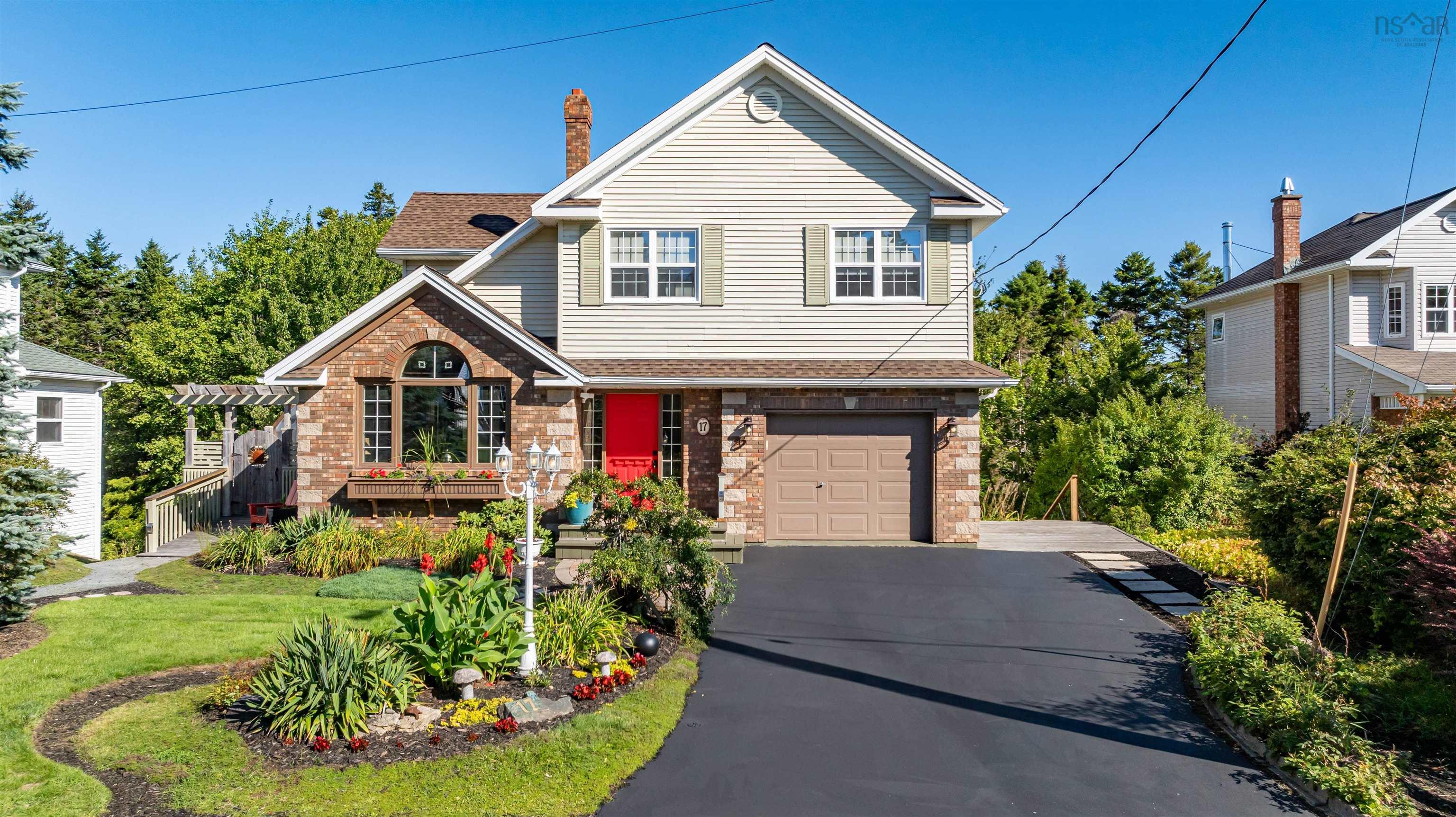 17 Oakley Avenue, Halifax, NS (MLS® 202522937)