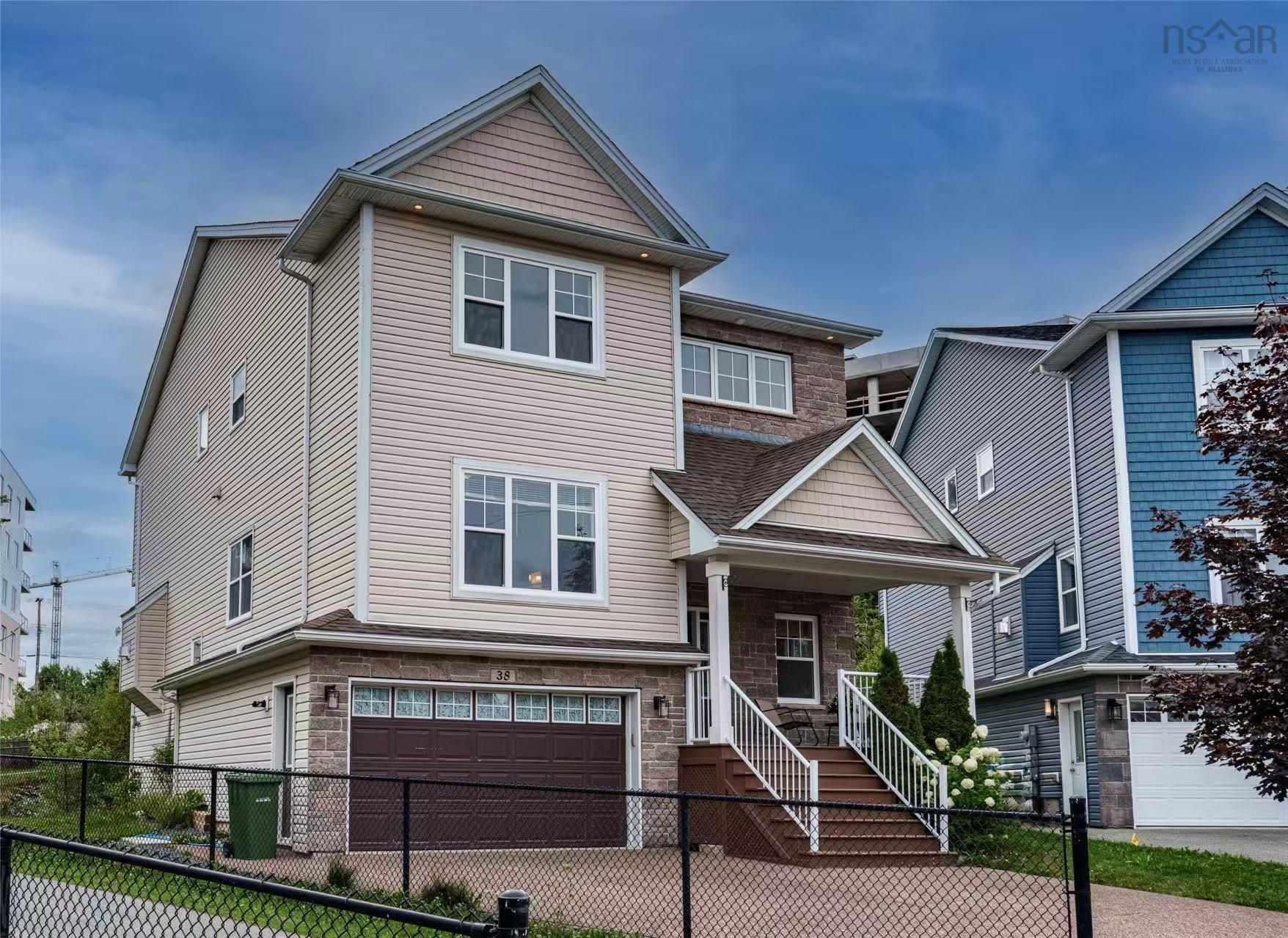 38 Lowther Lane, Bedford, NS (MLS® 202522987)