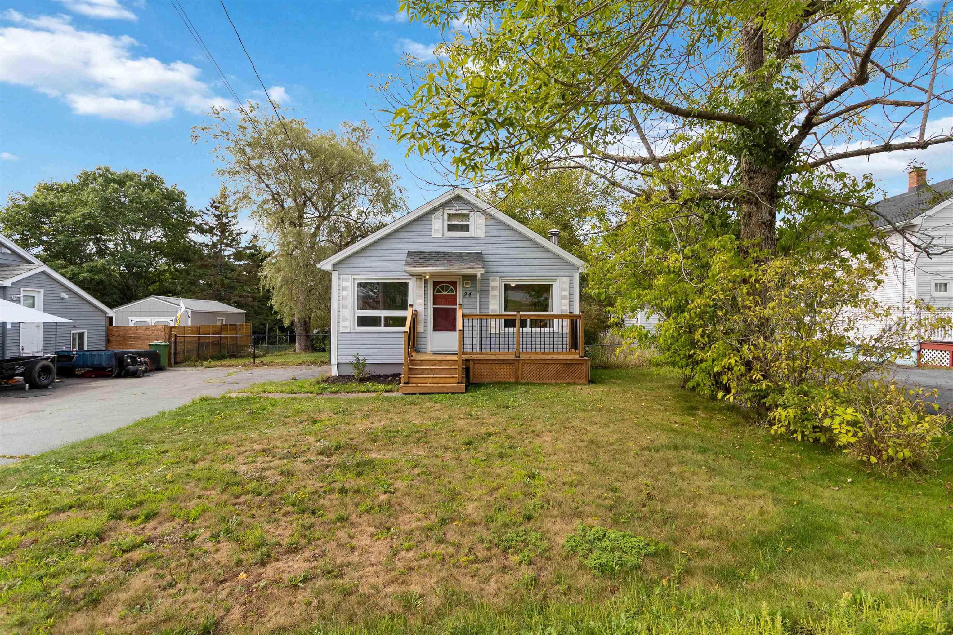 24 Woodlawn Road, Dartmouth, NS (MLS® 202522993)