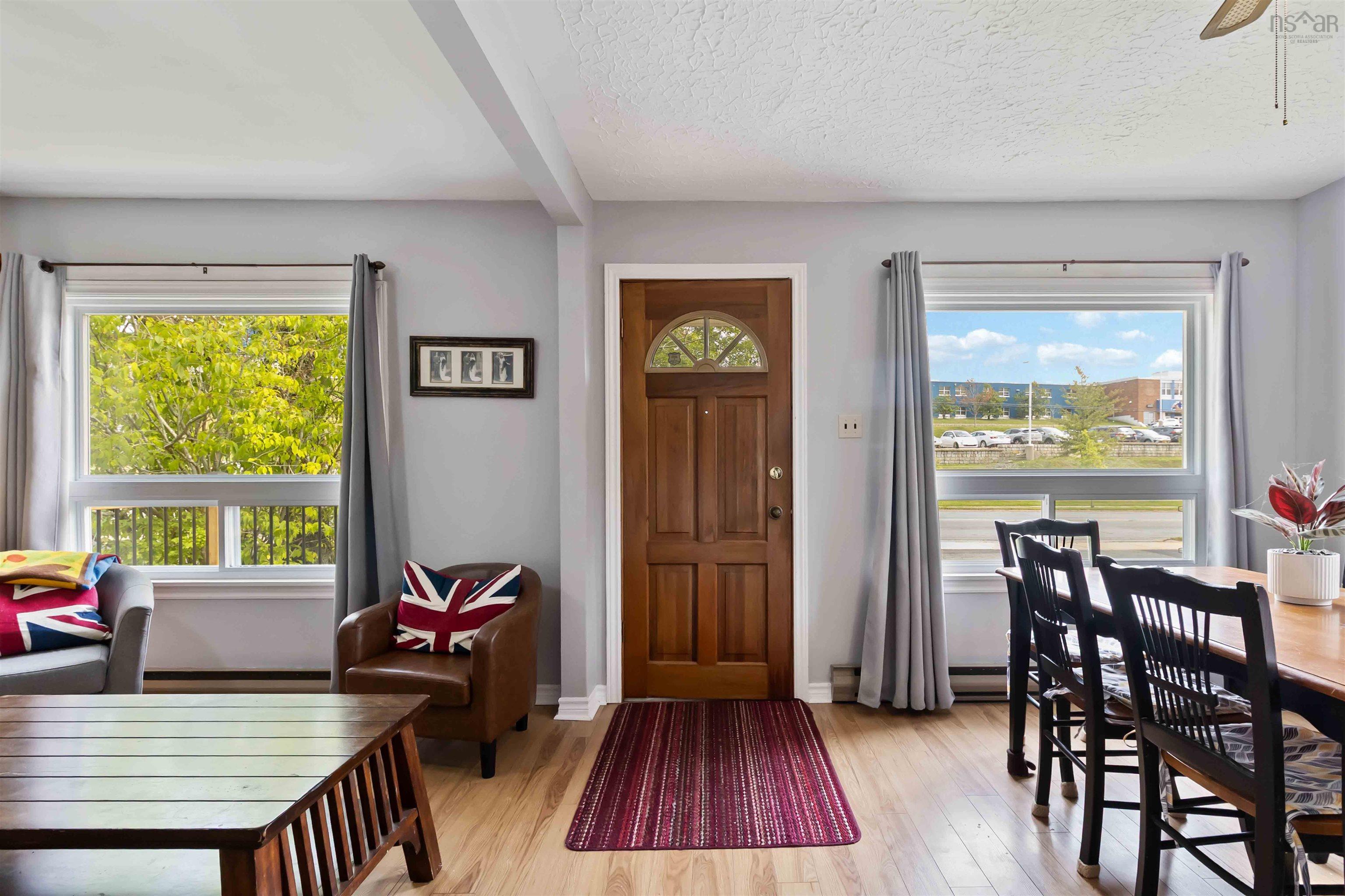 24 Woodlawn Road, Dartmouth, NS (MLS® 202522993)