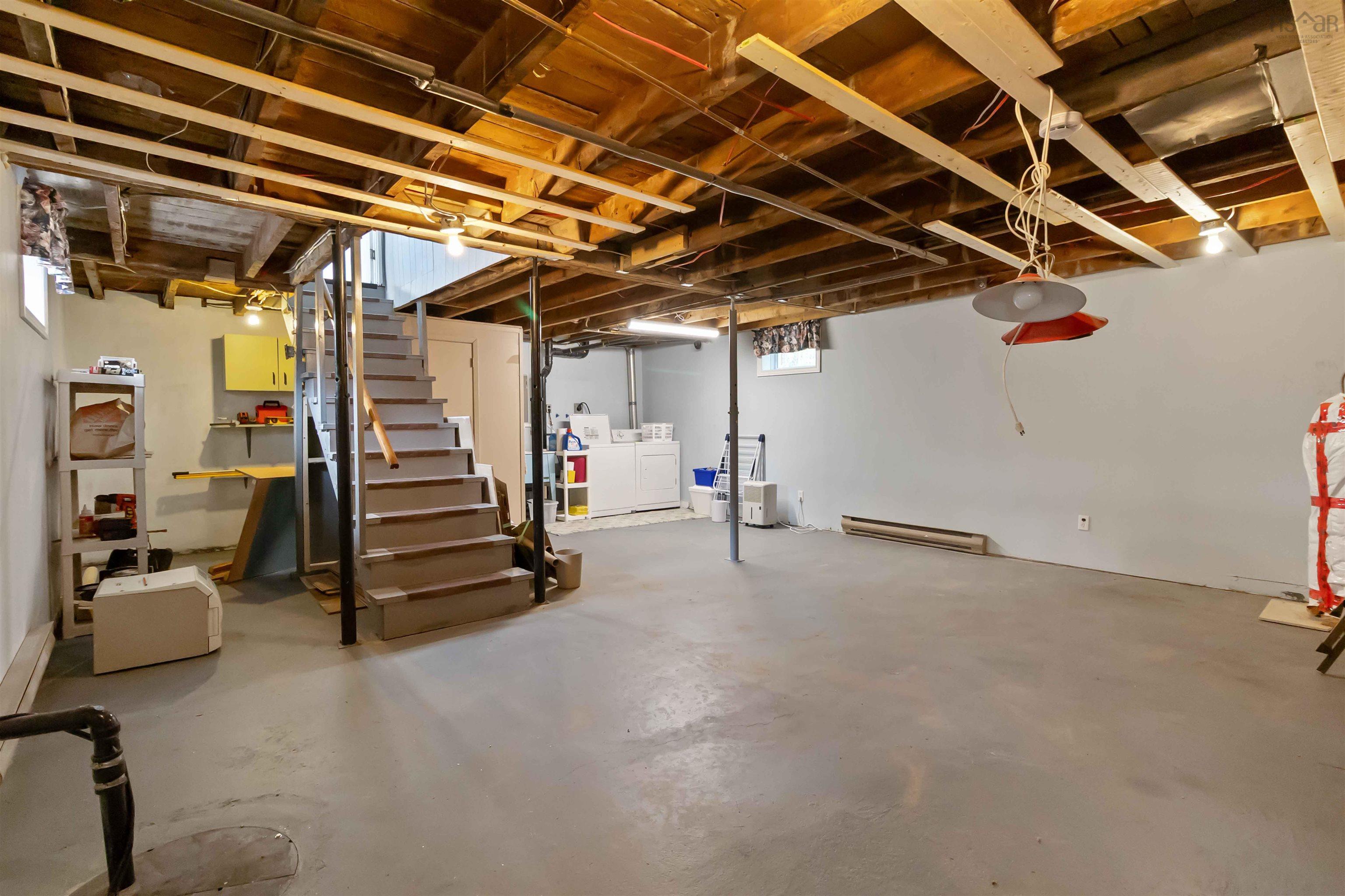 24 Woodlawn Road, Dartmouth, NS (MLS 202522993)