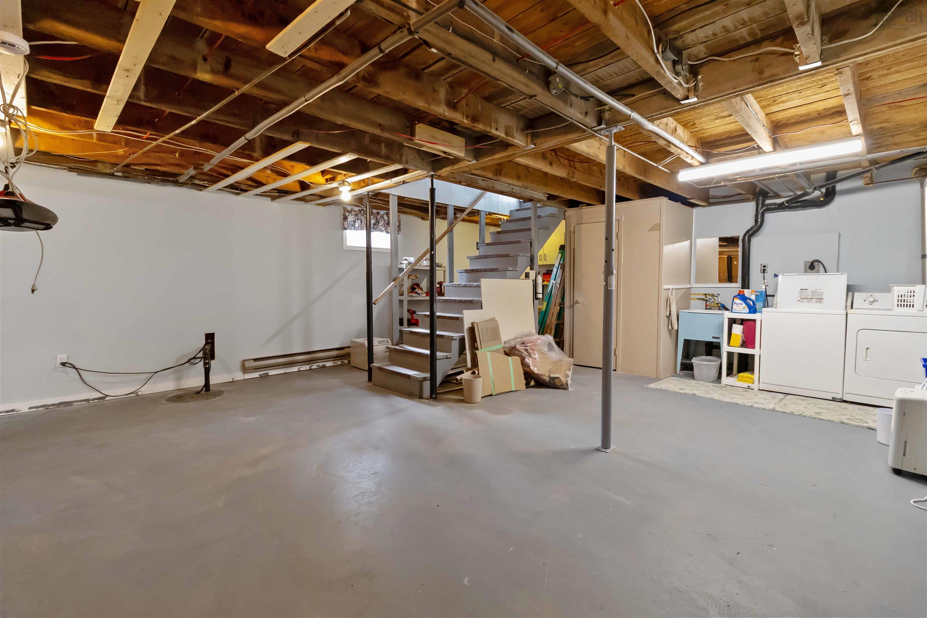 24 Woodlawn Road, Dartmouth, NS (MLS 202522993)