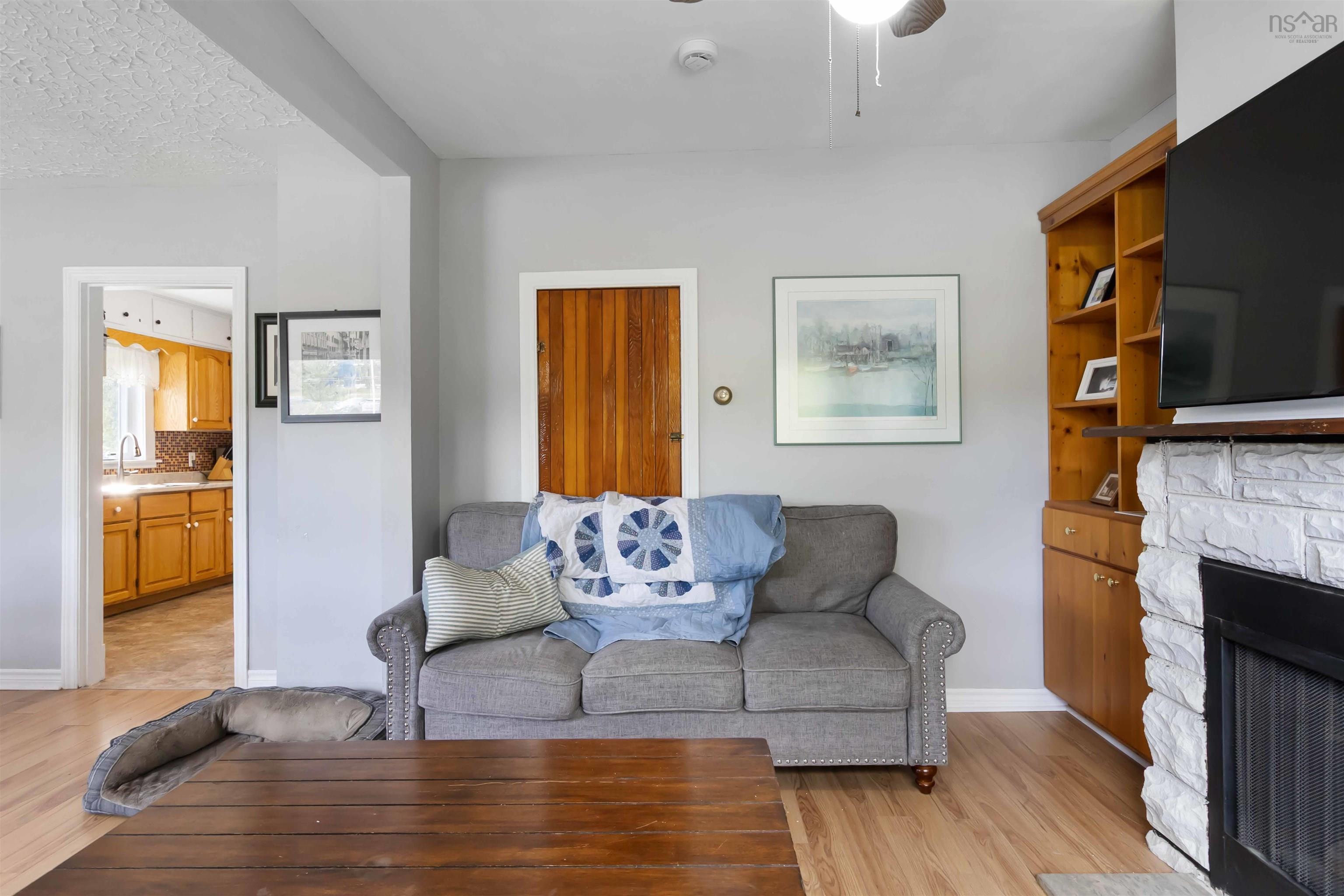 24 Woodlawn Road, Dartmouth, NS (MLS 202522993)