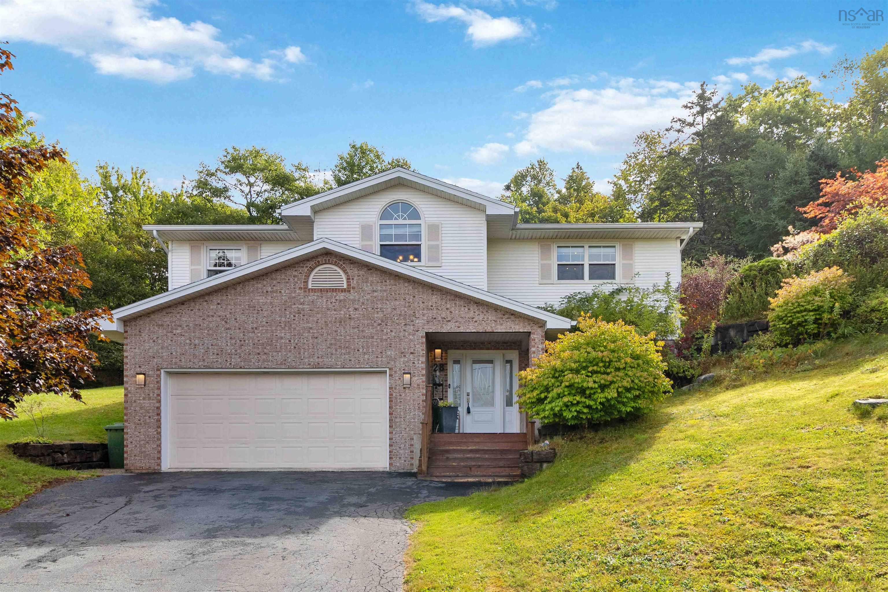 28 Flinns Hill, Bedford, NS (MLS® 202522996)