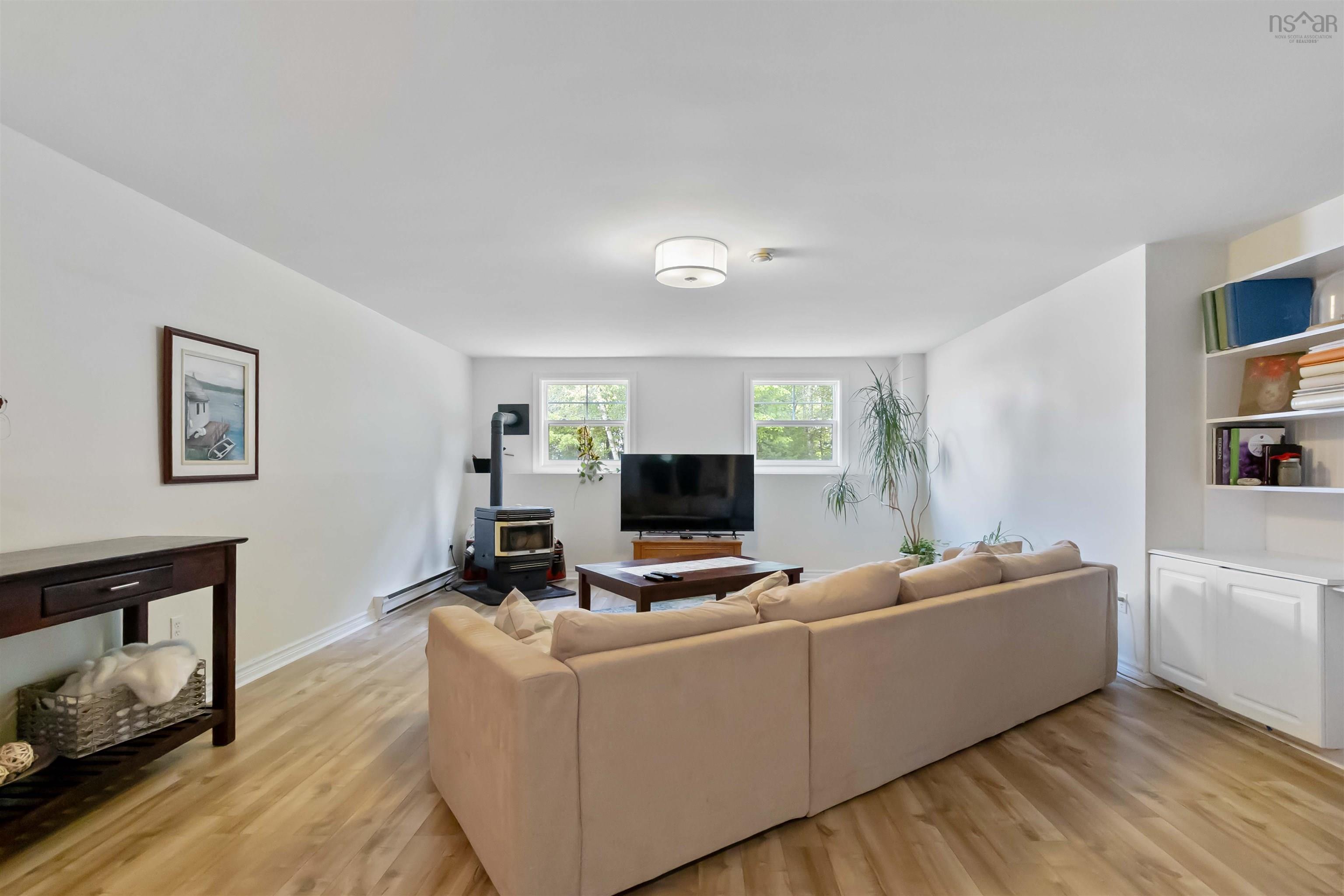 28 Flinns Hill, Bedford, NS (MLS 202522996)