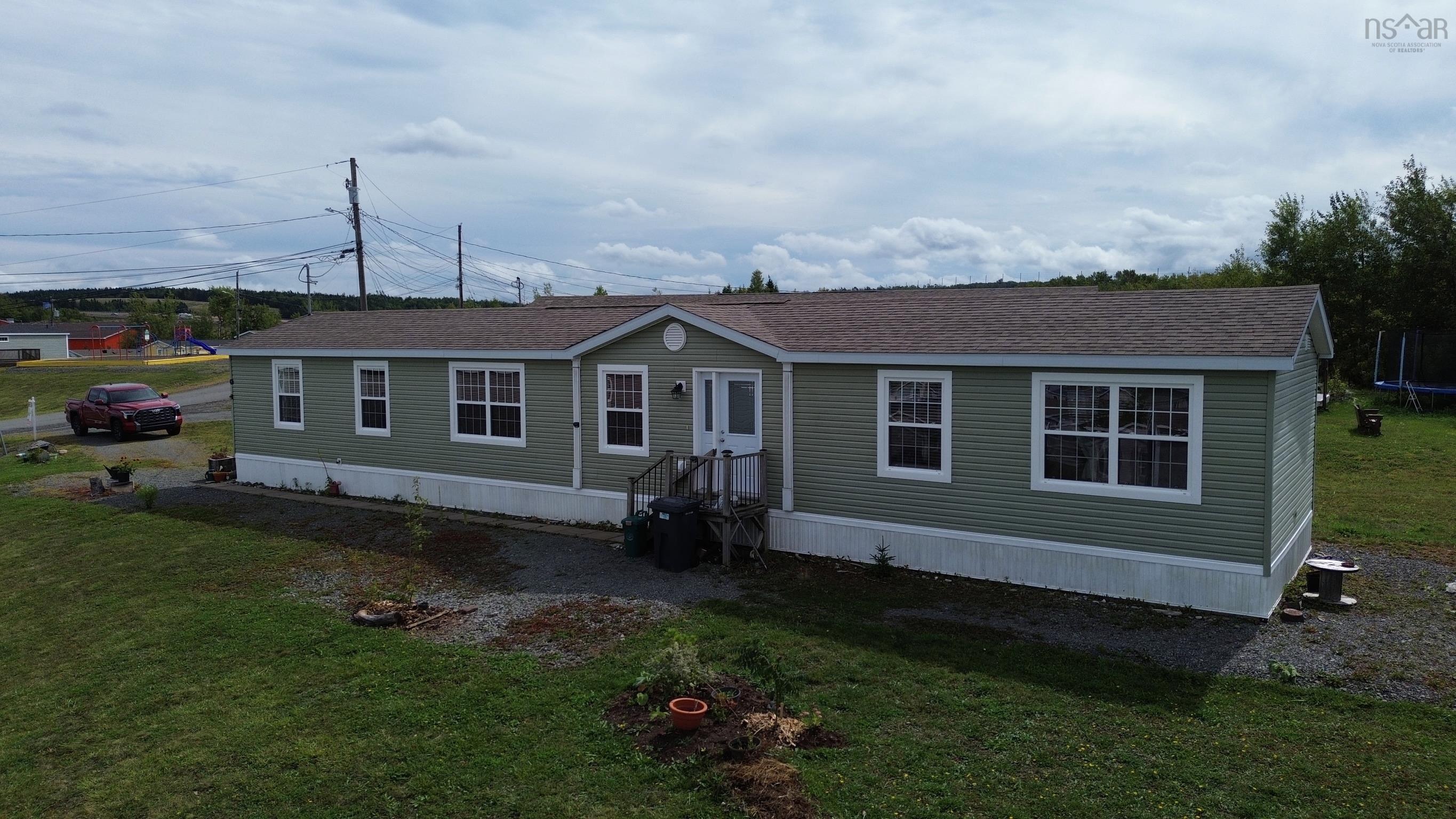 $213,900.00: 30 Red Maple Drive, Lower South River