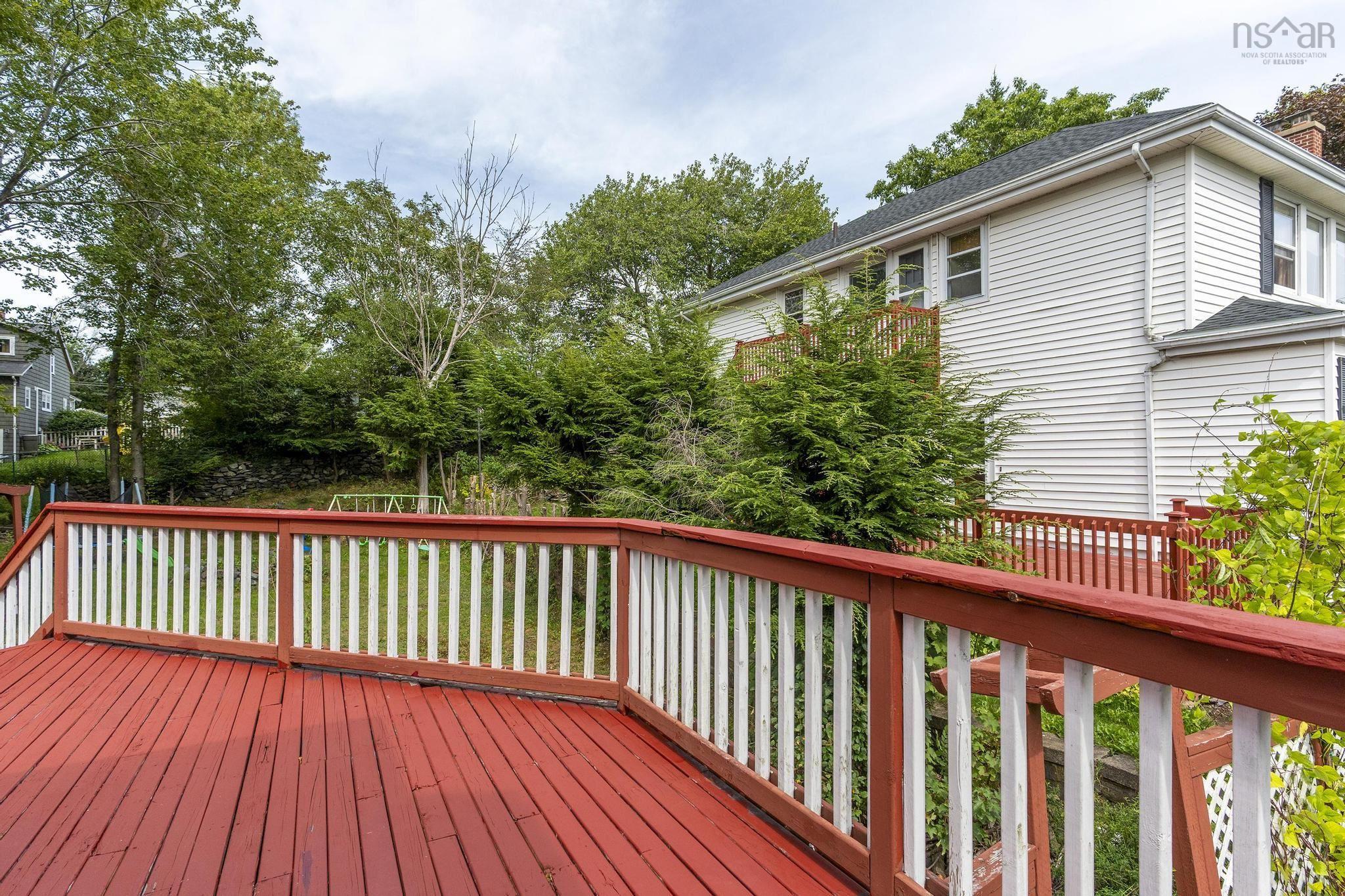 $549,900.00: 17 Melrose Avenue, Halifax