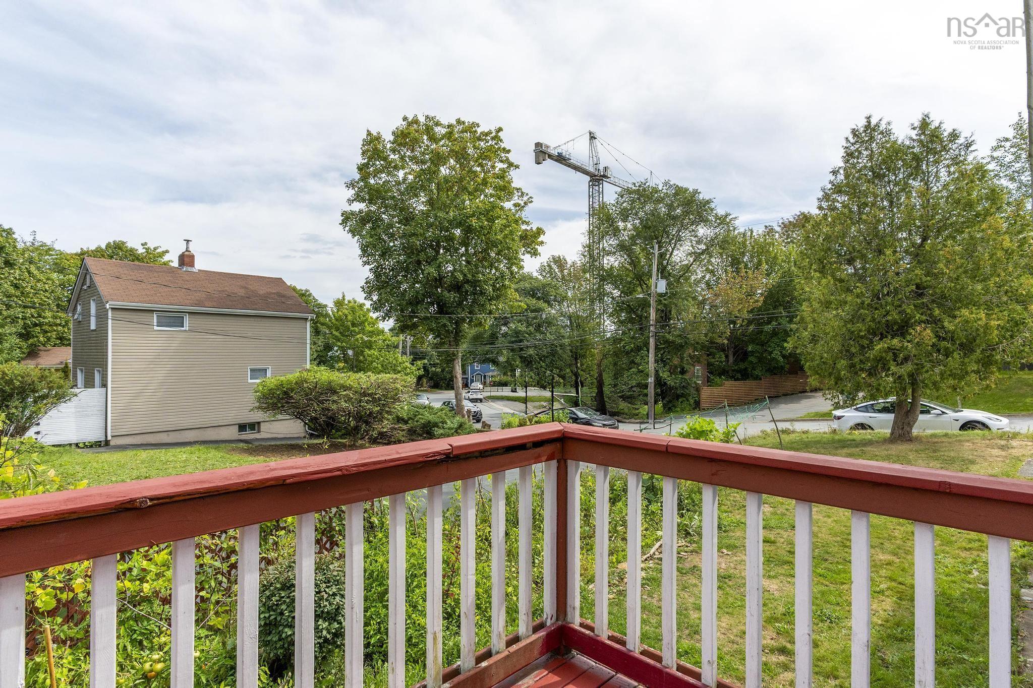 $549,900.00: 17 Melrose Avenue, Halifax