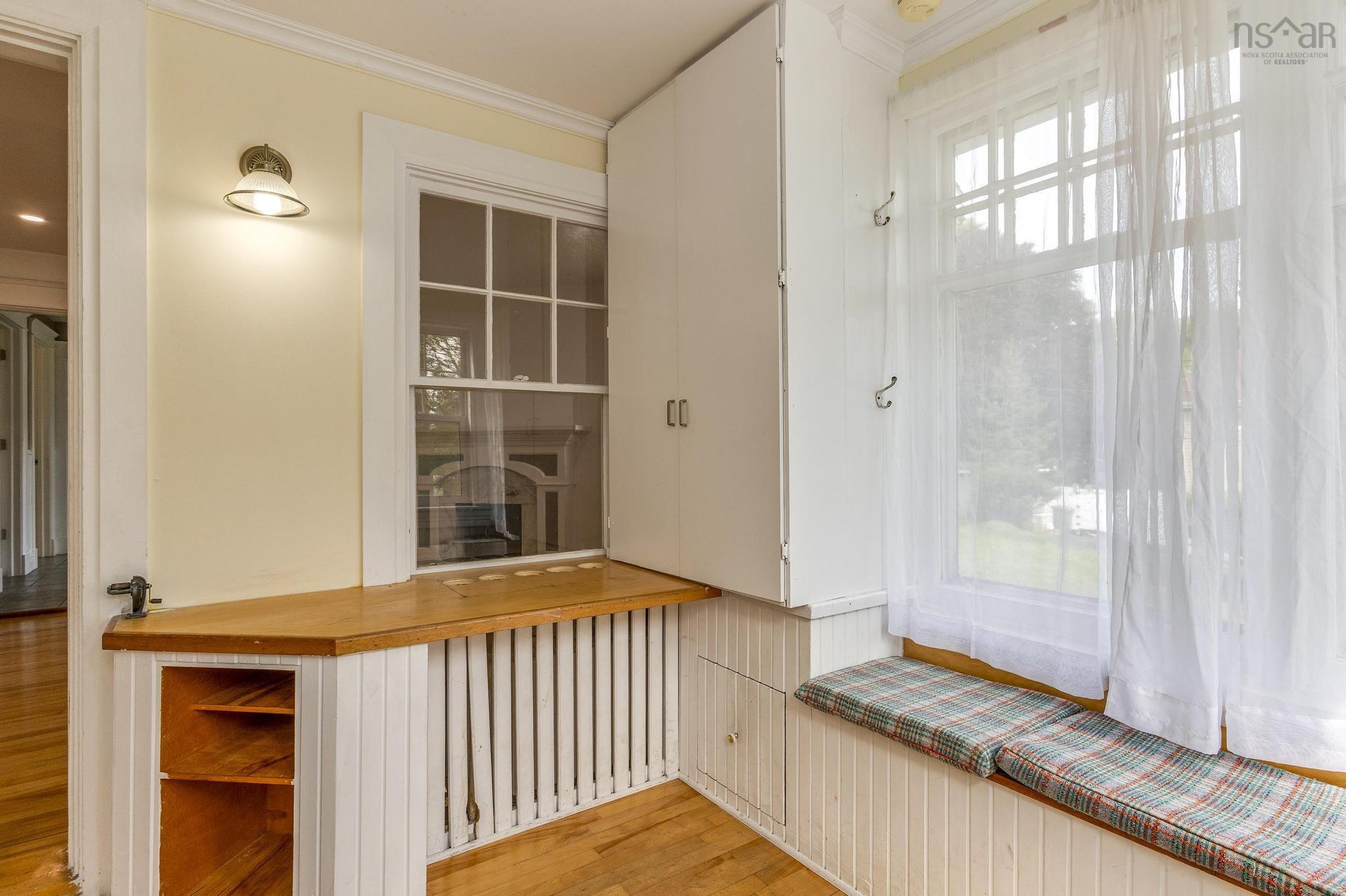 $549,900.00: 17 Melrose Avenue, Halifax