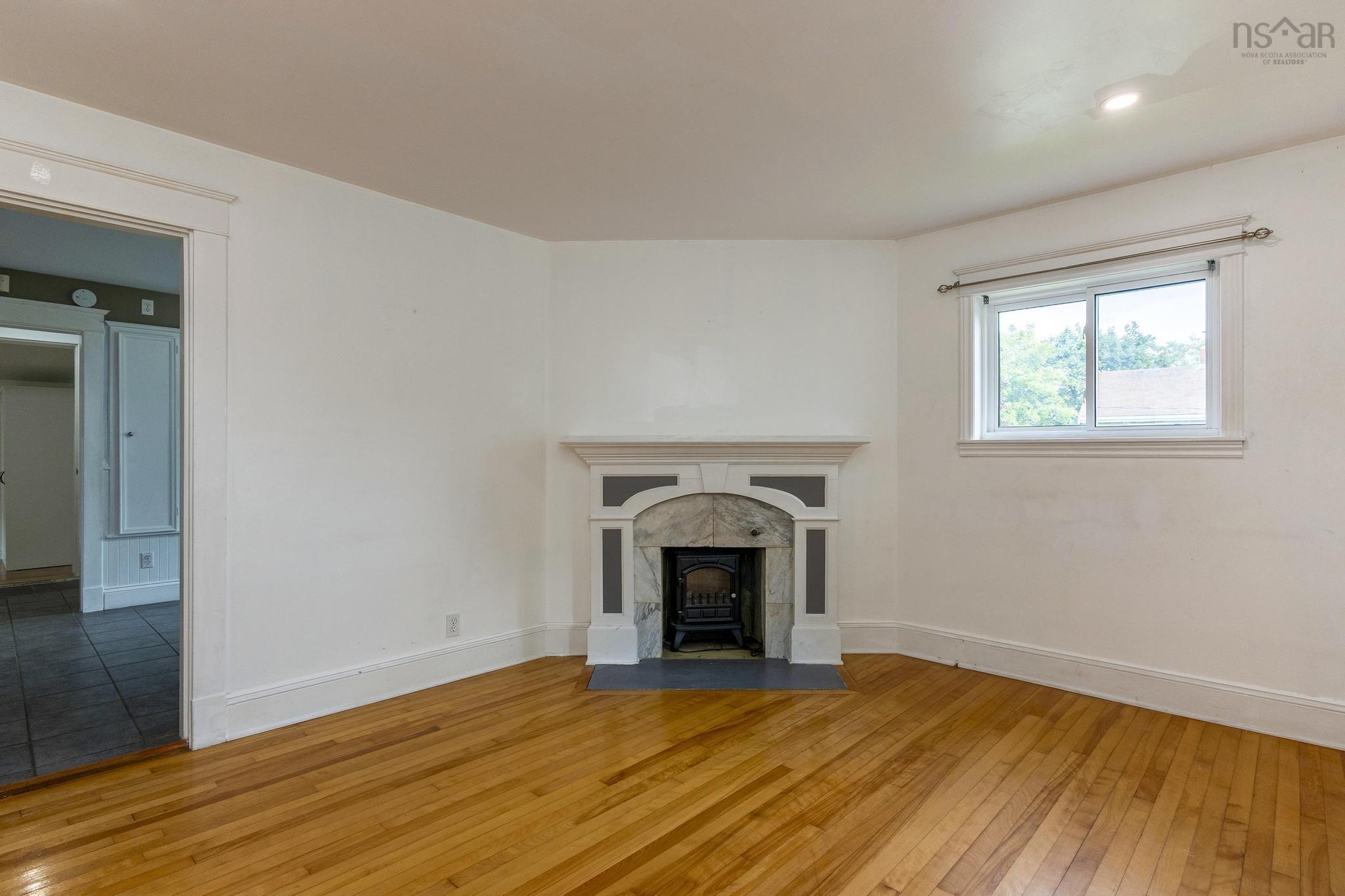 $549,900.00: 17 Melrose Avenue, Halifax
