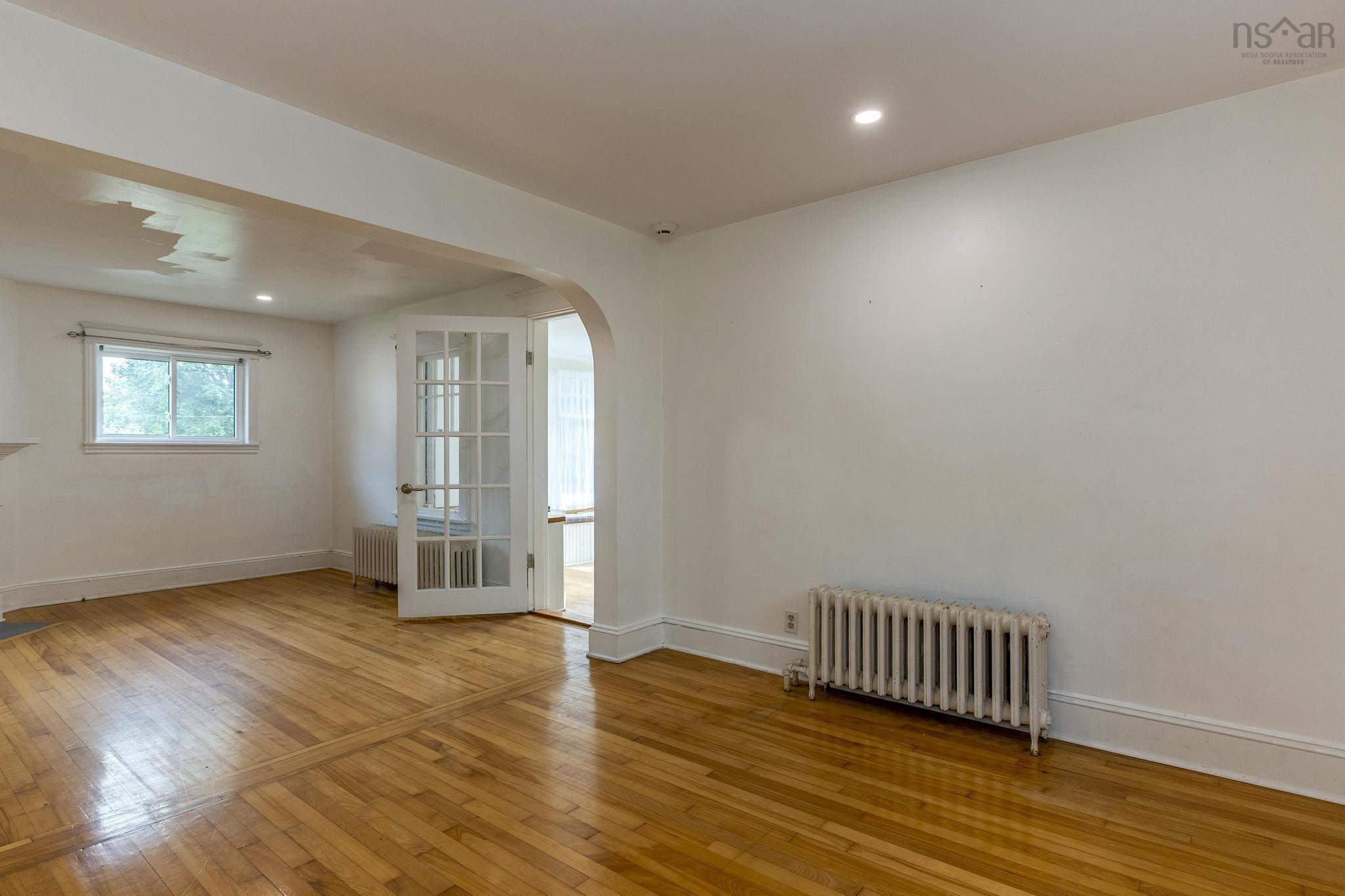 $549,900.00: 17 Melrose Avenue, Halifax
