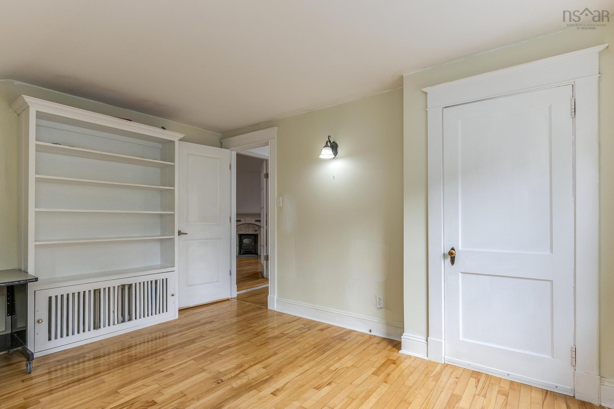 $549,900.00: 17 Melrose Avenue, Halifax