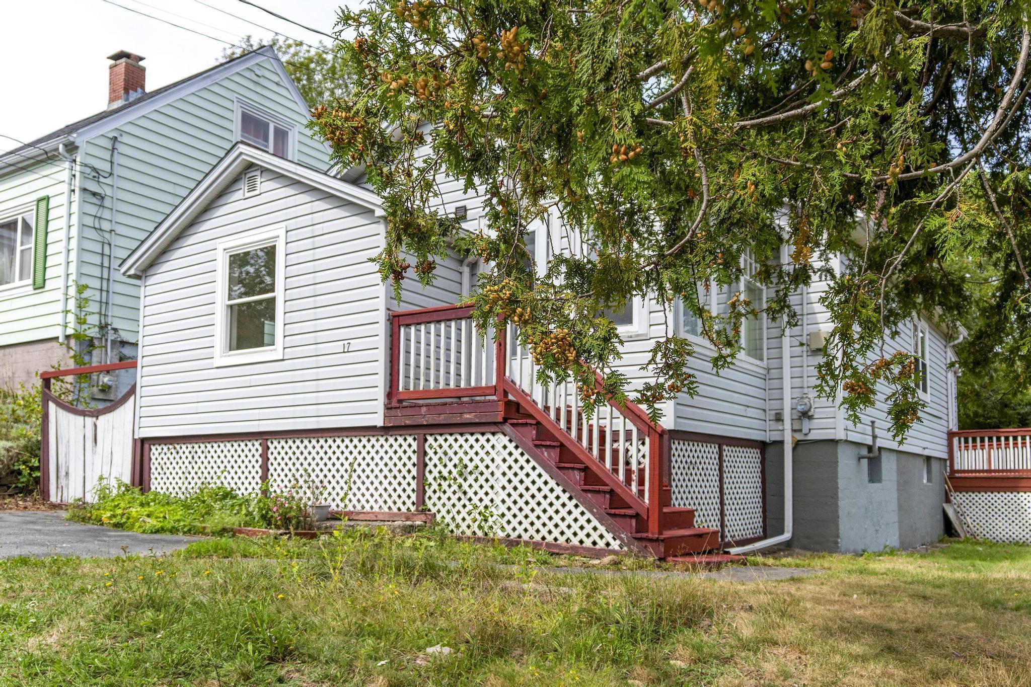 $549,900.00: 17 Melrose Avenue, Halifax