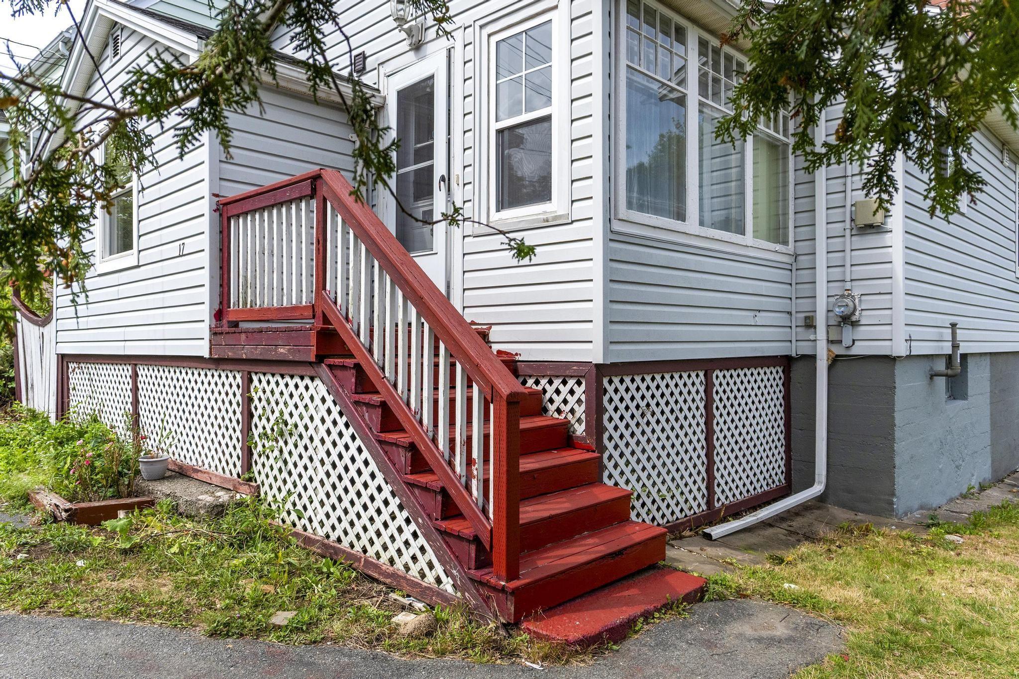 $549,900.00: 17 Melrose Avenue, Halifax