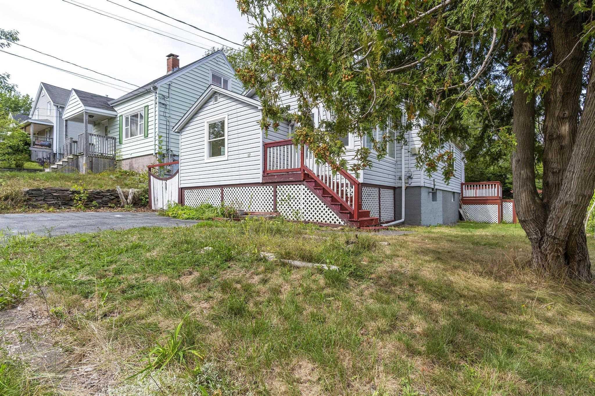 $549,900.00: 17 Melrose Avenue, Halifax