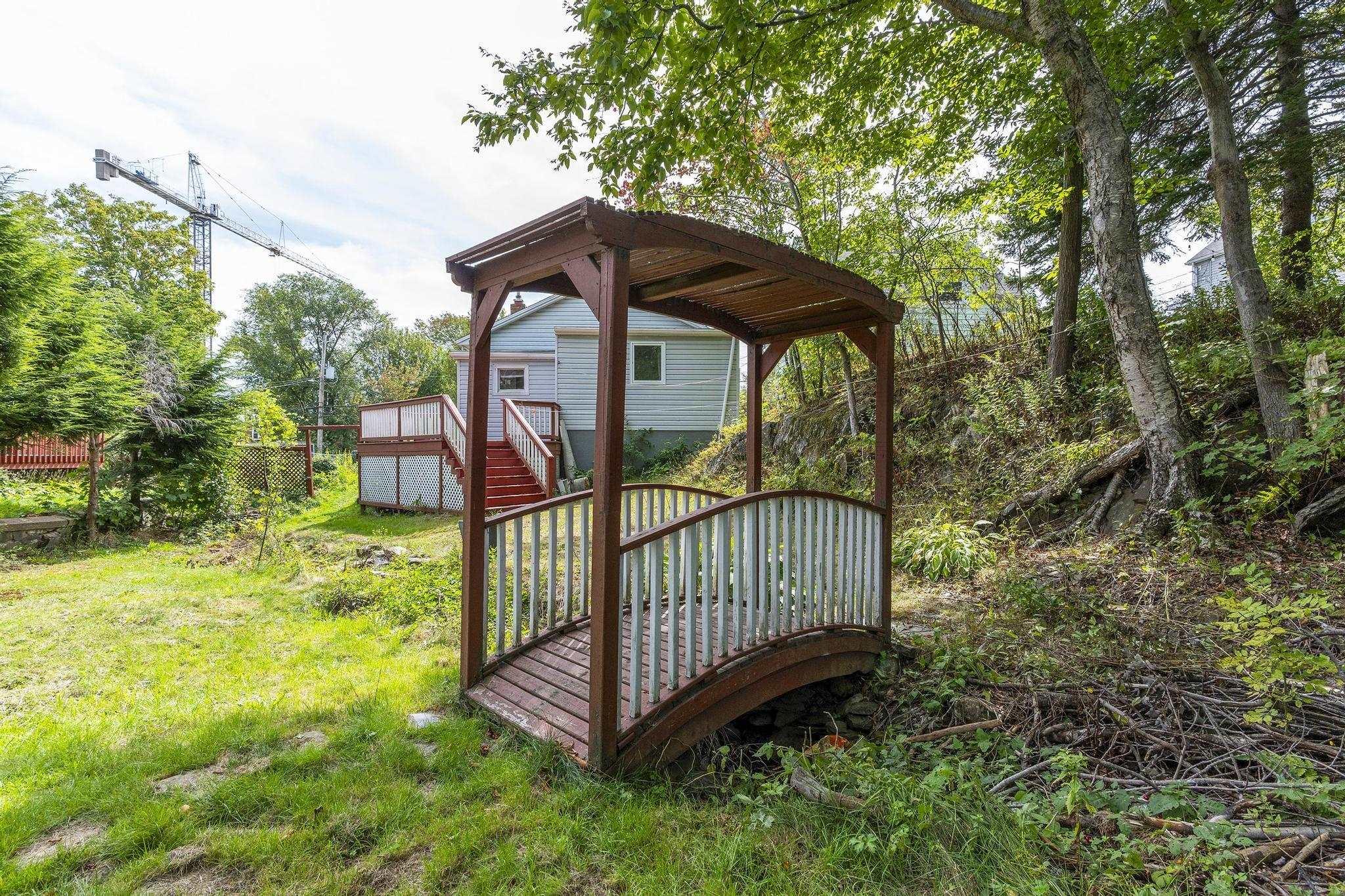$549,900.00: 17 Melrose Avenue, Halifax