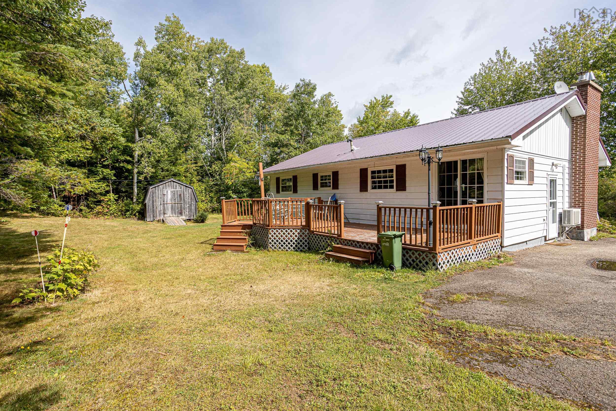 $324,900.00: 6479 Wentworth Collingwood Road, Wentworth