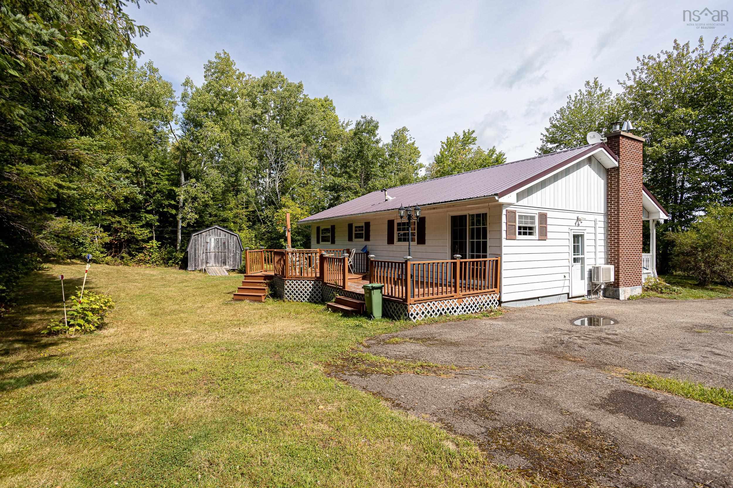 $324,900.00: 6479 Wentworth Collingwood Road, Wentworth
