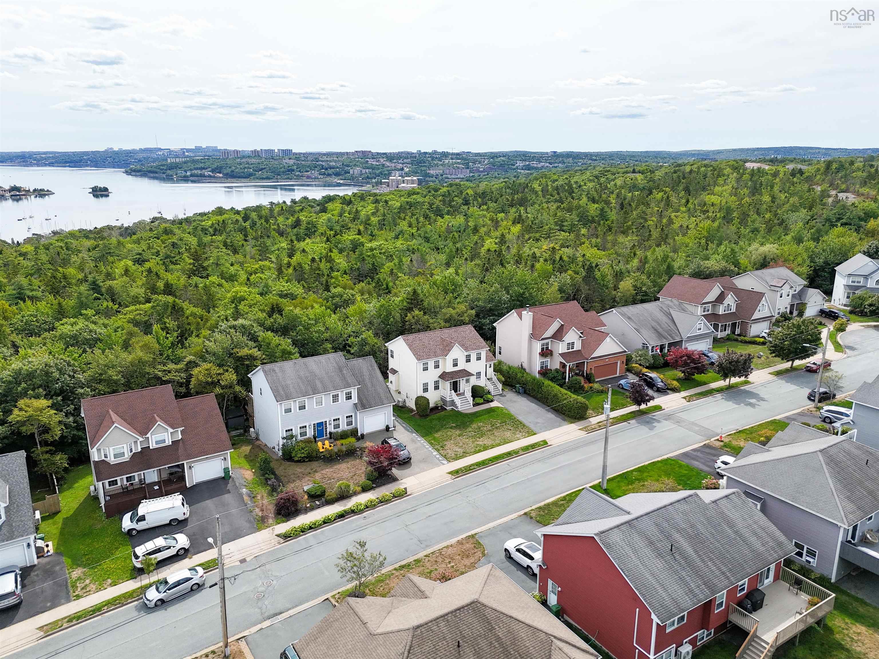 $784,000.00: 60 Shaffleburg Run, Bedford