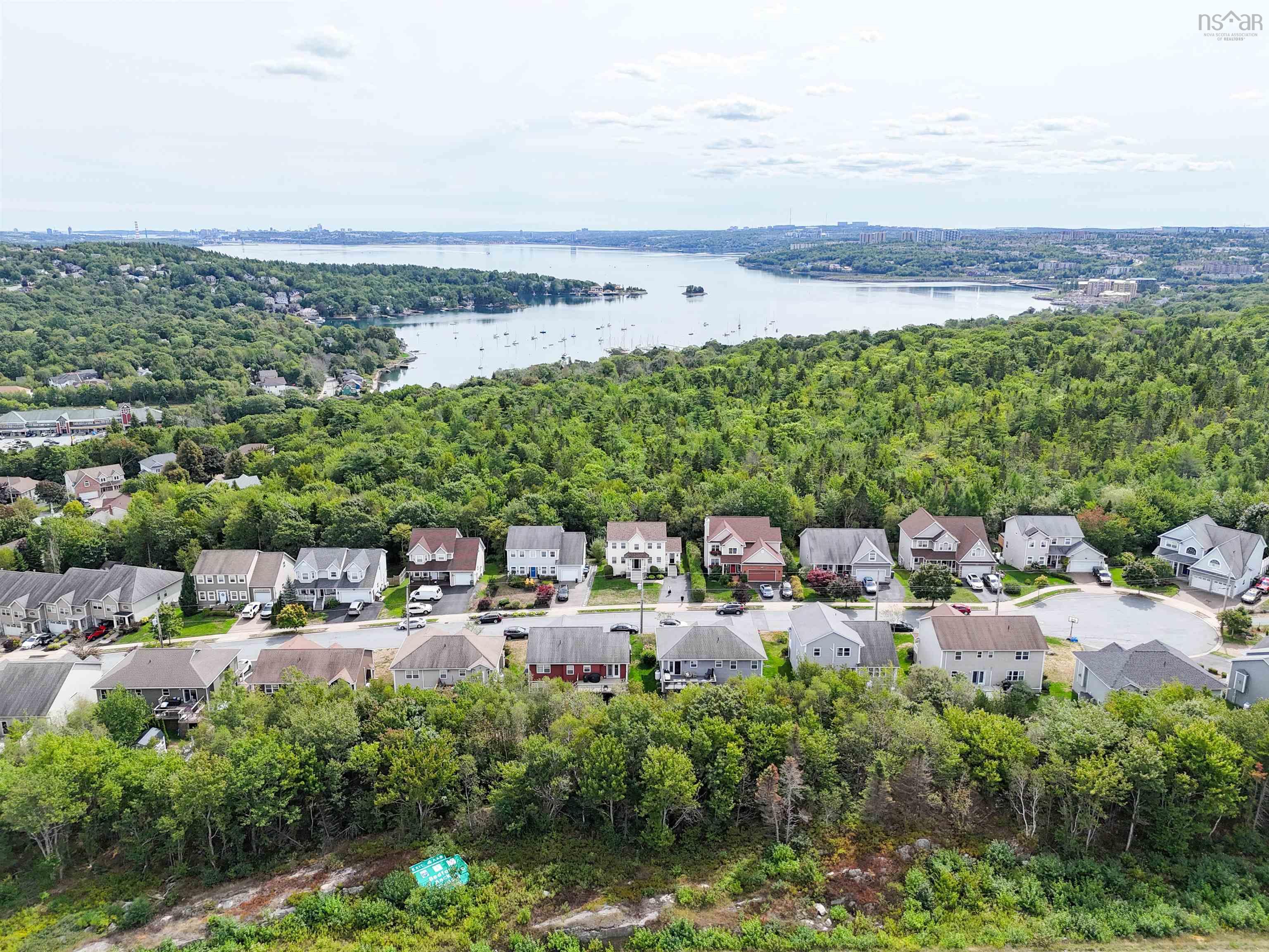 $784,000.00: 60 Shaffleburg Run, Bedford