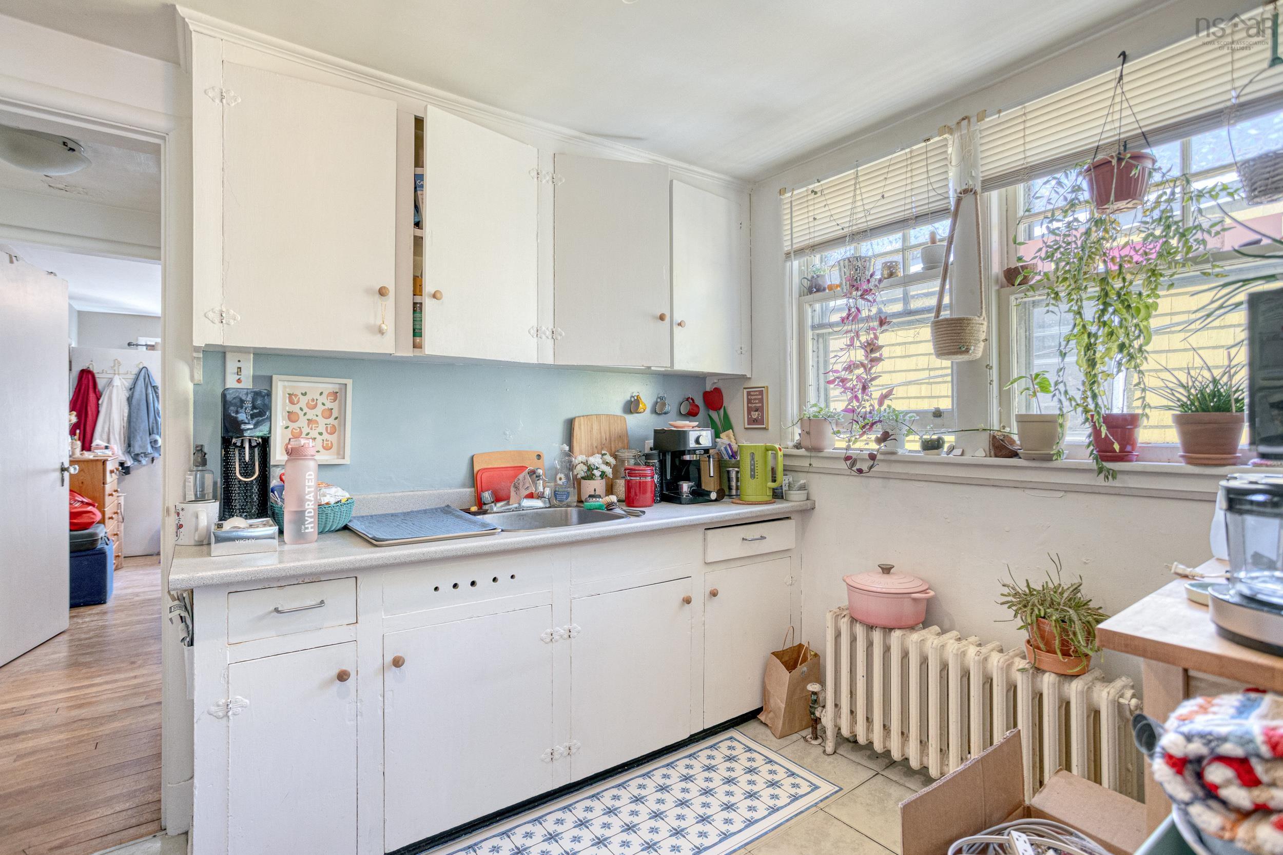 $1,095,000.00: 6182 Allan Street, Halifax