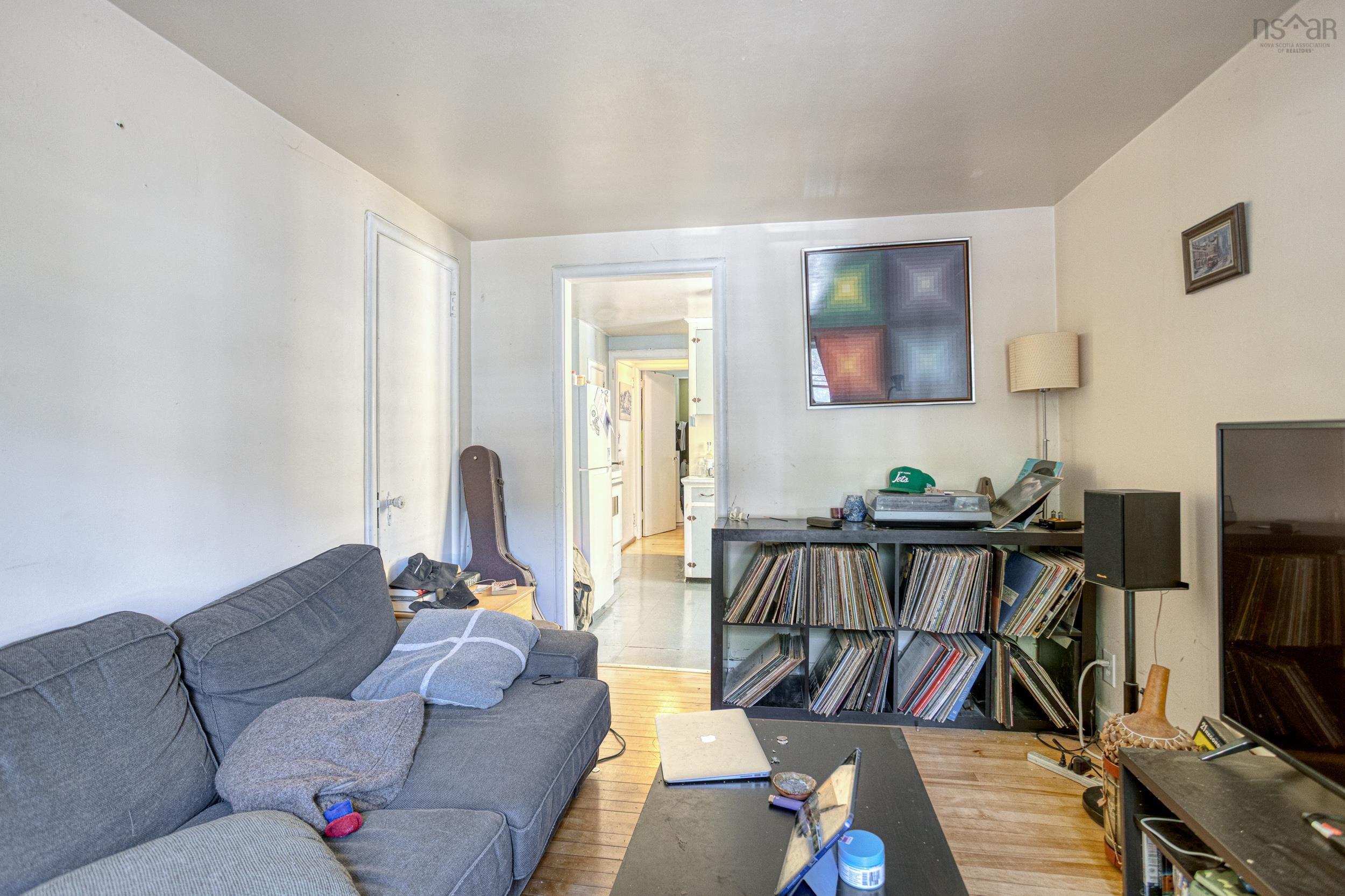 $1,095,000.00: 6182 Allan Street, Halifax